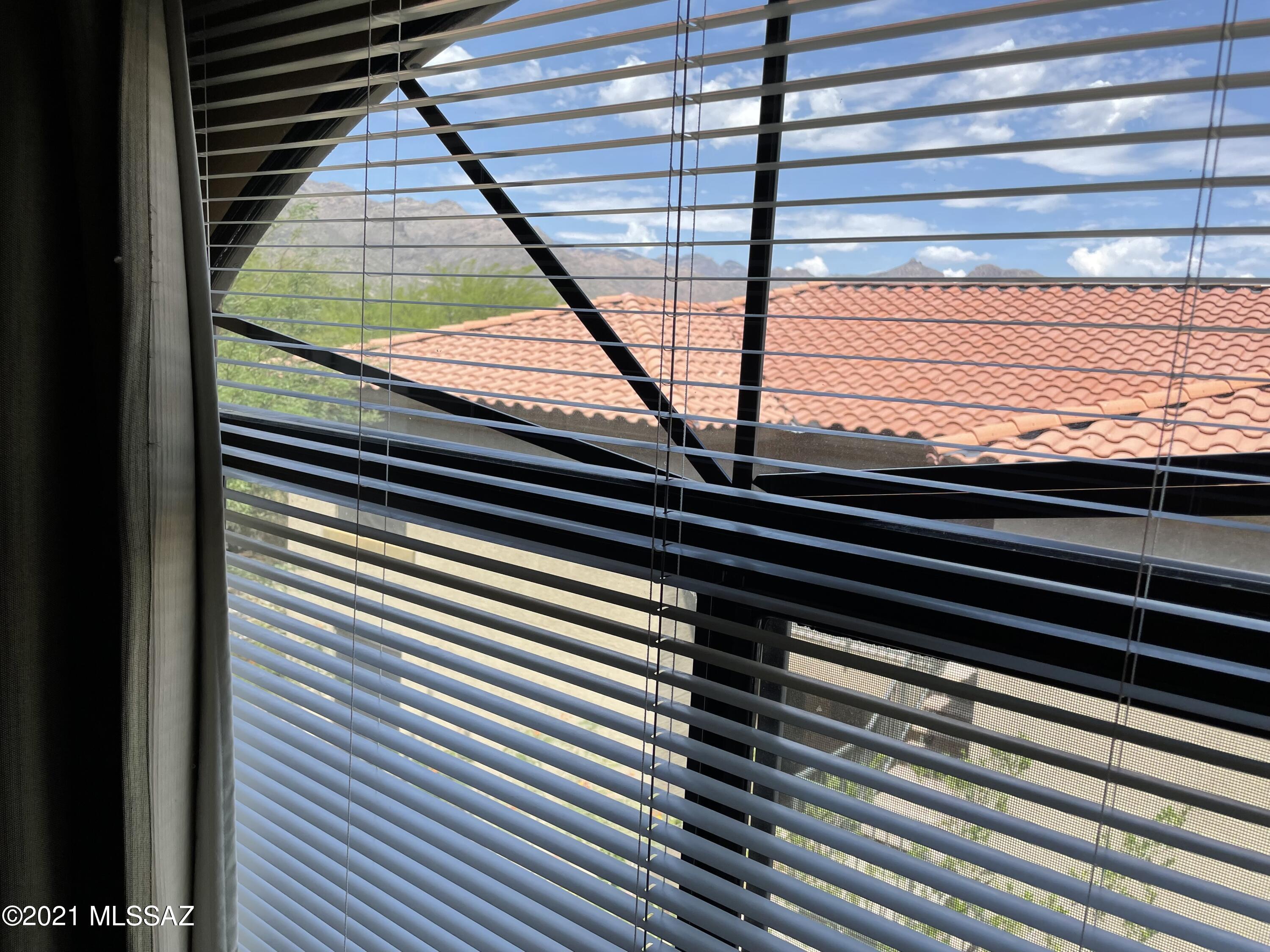 5751 N Kolb Road Unit: 9207