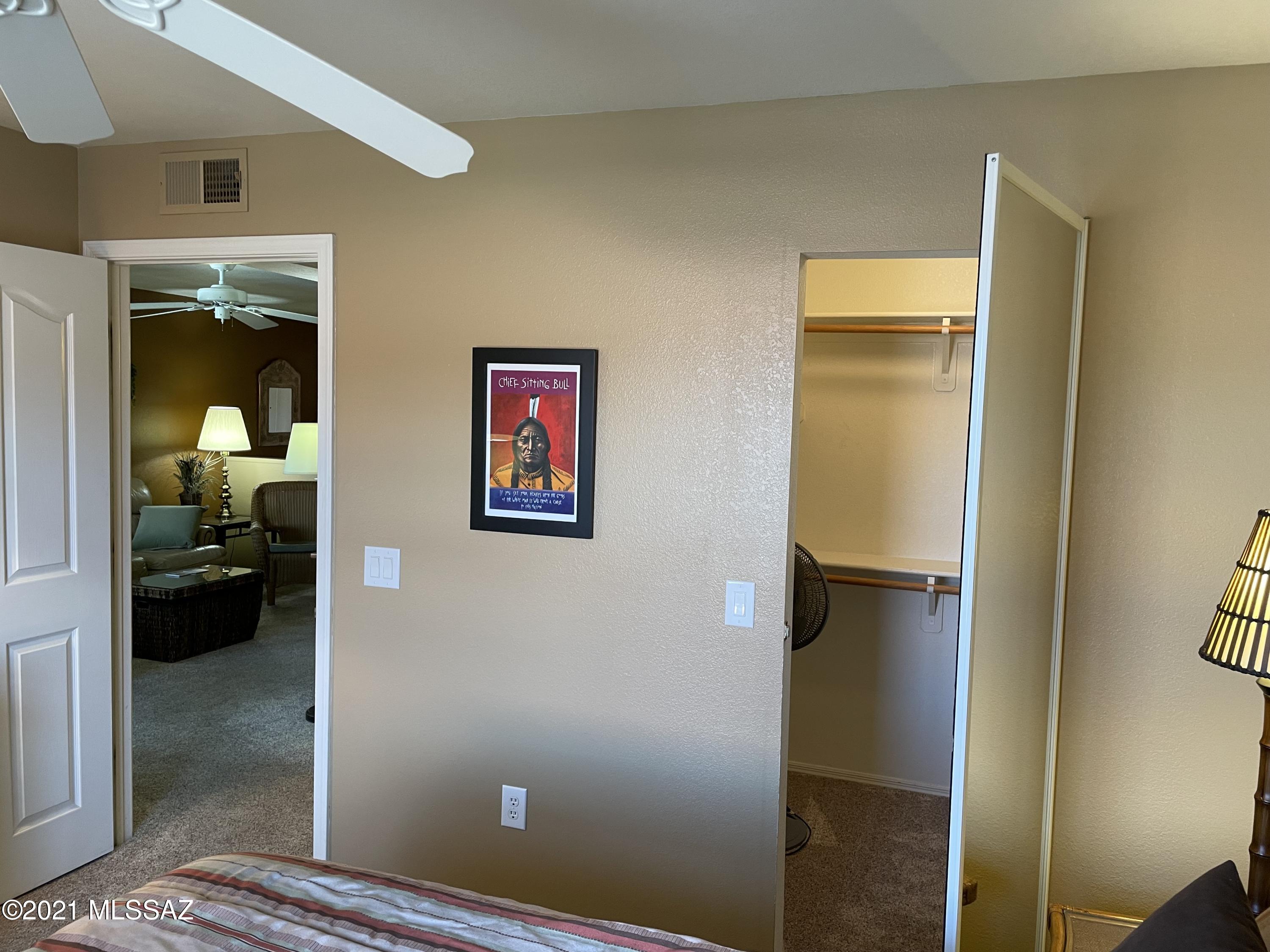 5751 N Kolb Road Unit: 9207