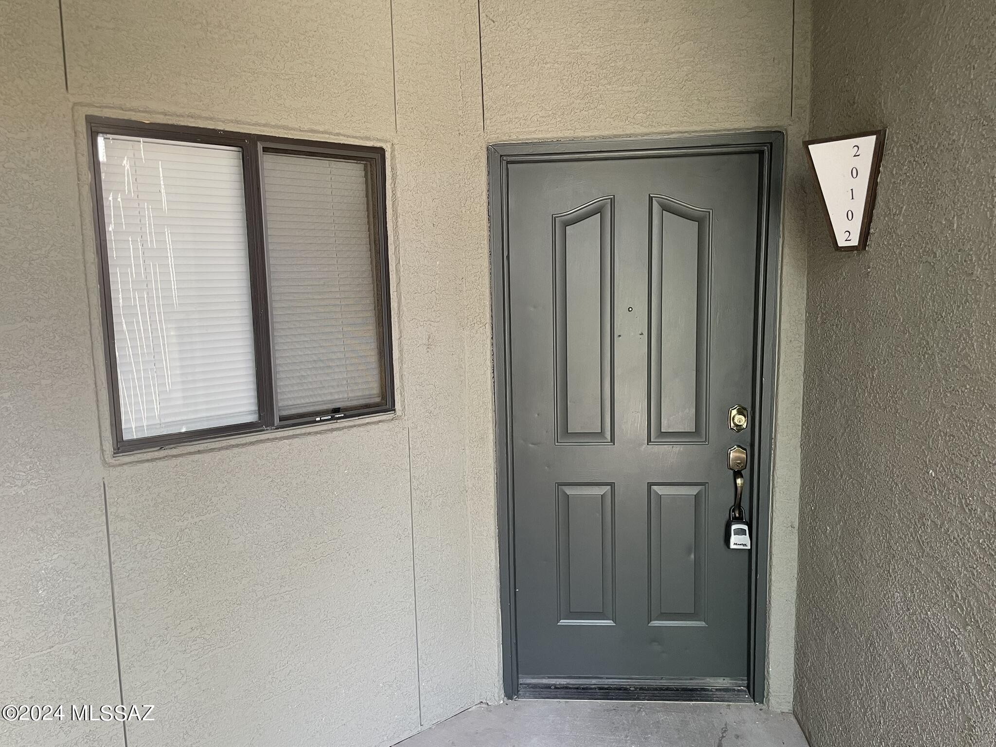 5751 N Kolb Road Unit: 20102