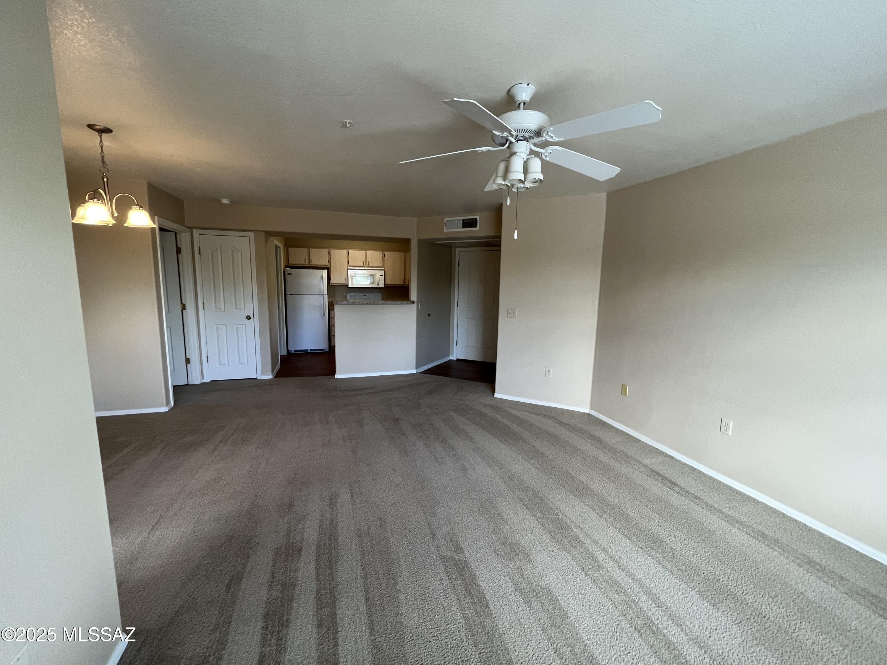 5751 N Kolb Road Unit: 28201