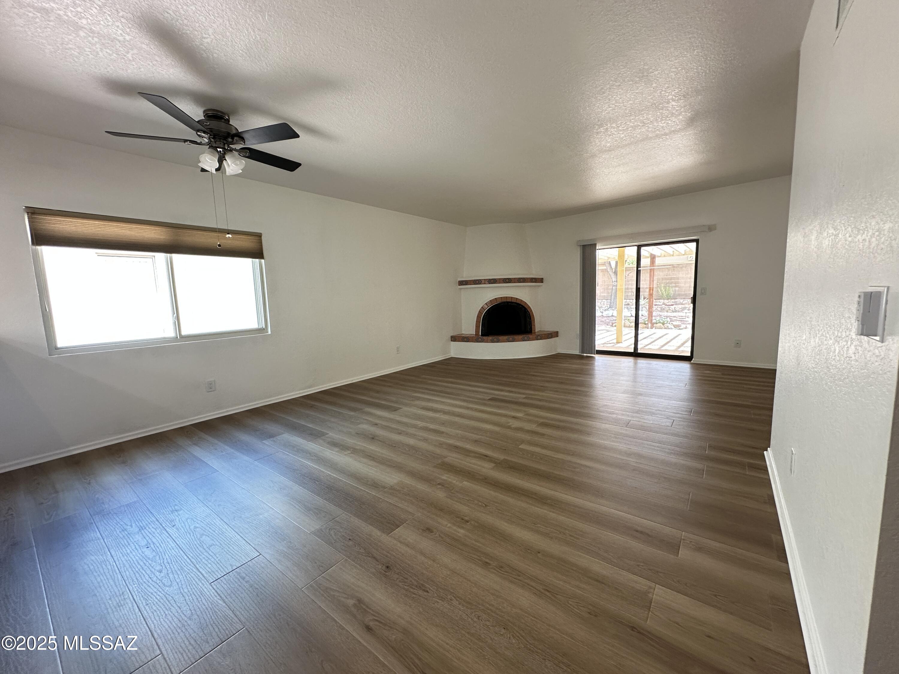 8920 E Seneca Street