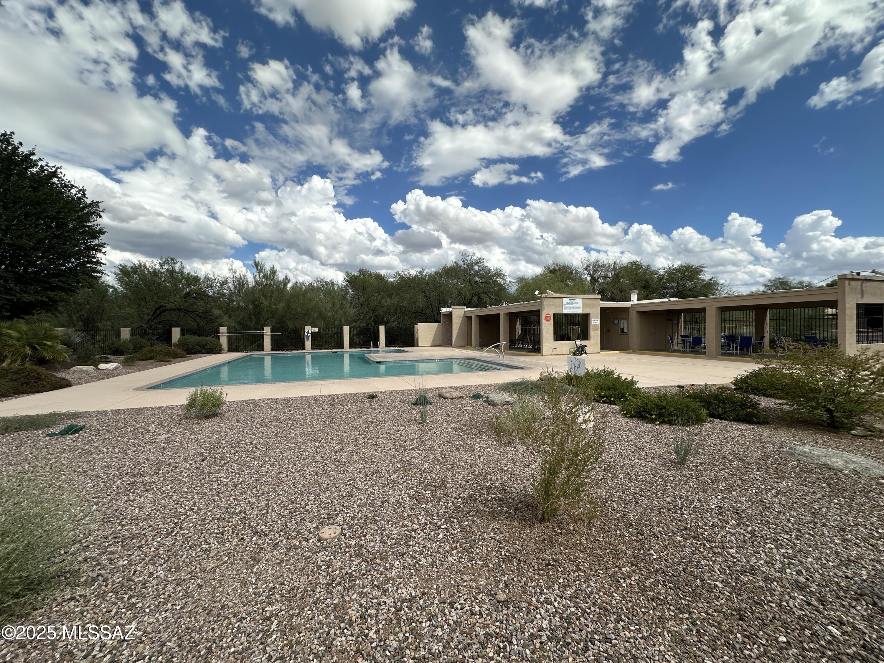 8920 E Seneca Street