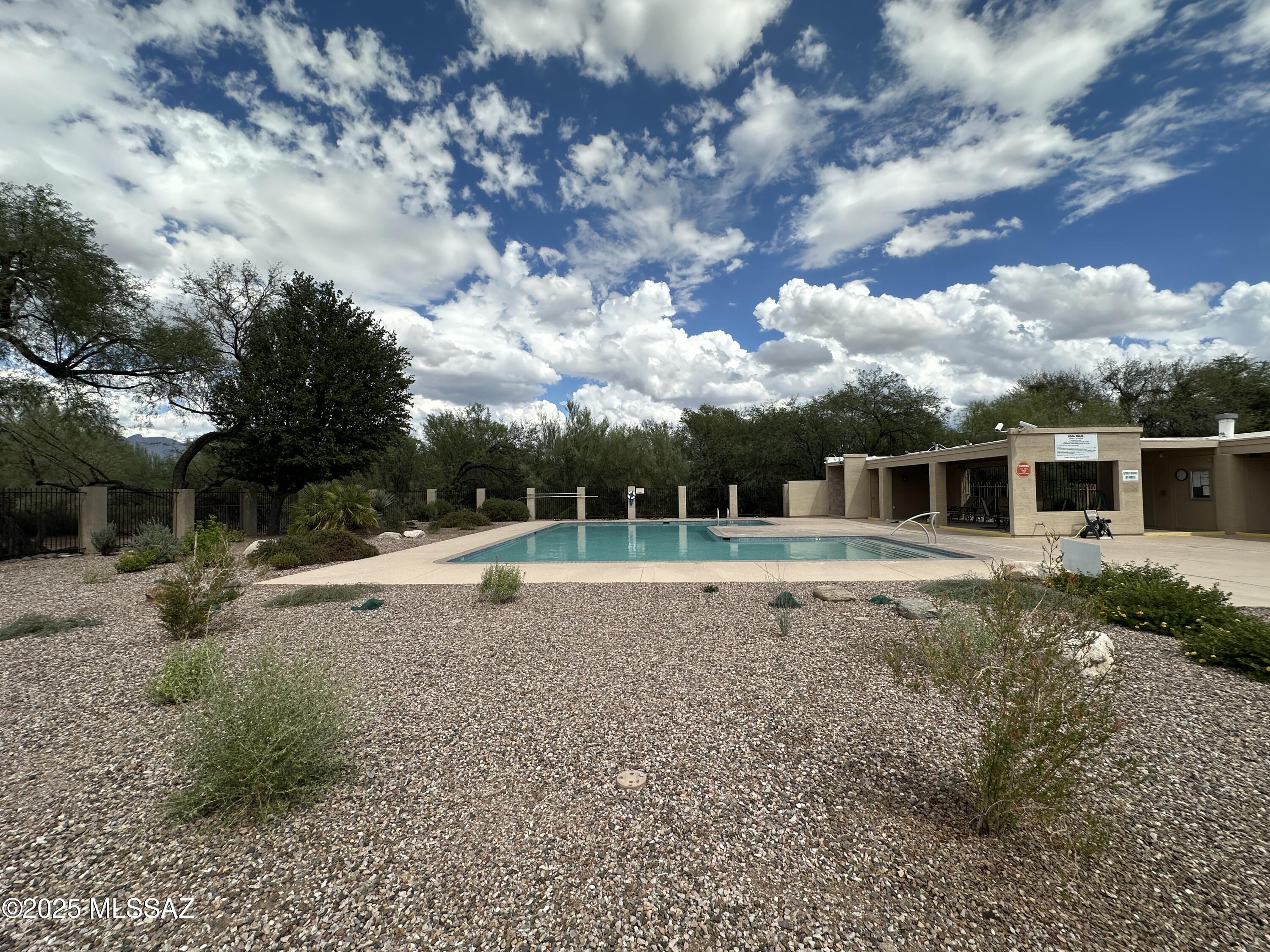 8920 E Seneca Street