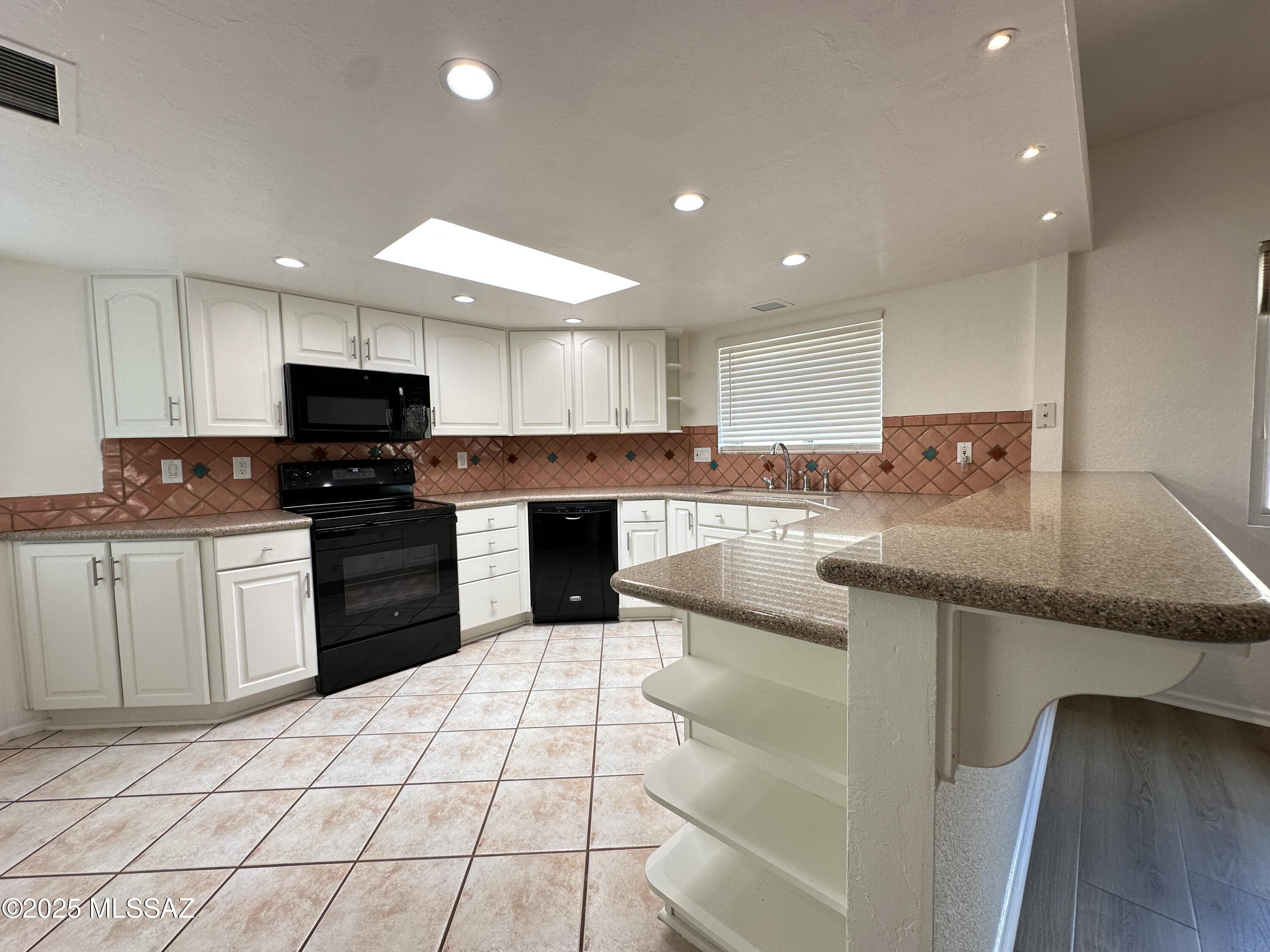 8920 E Seneca Street