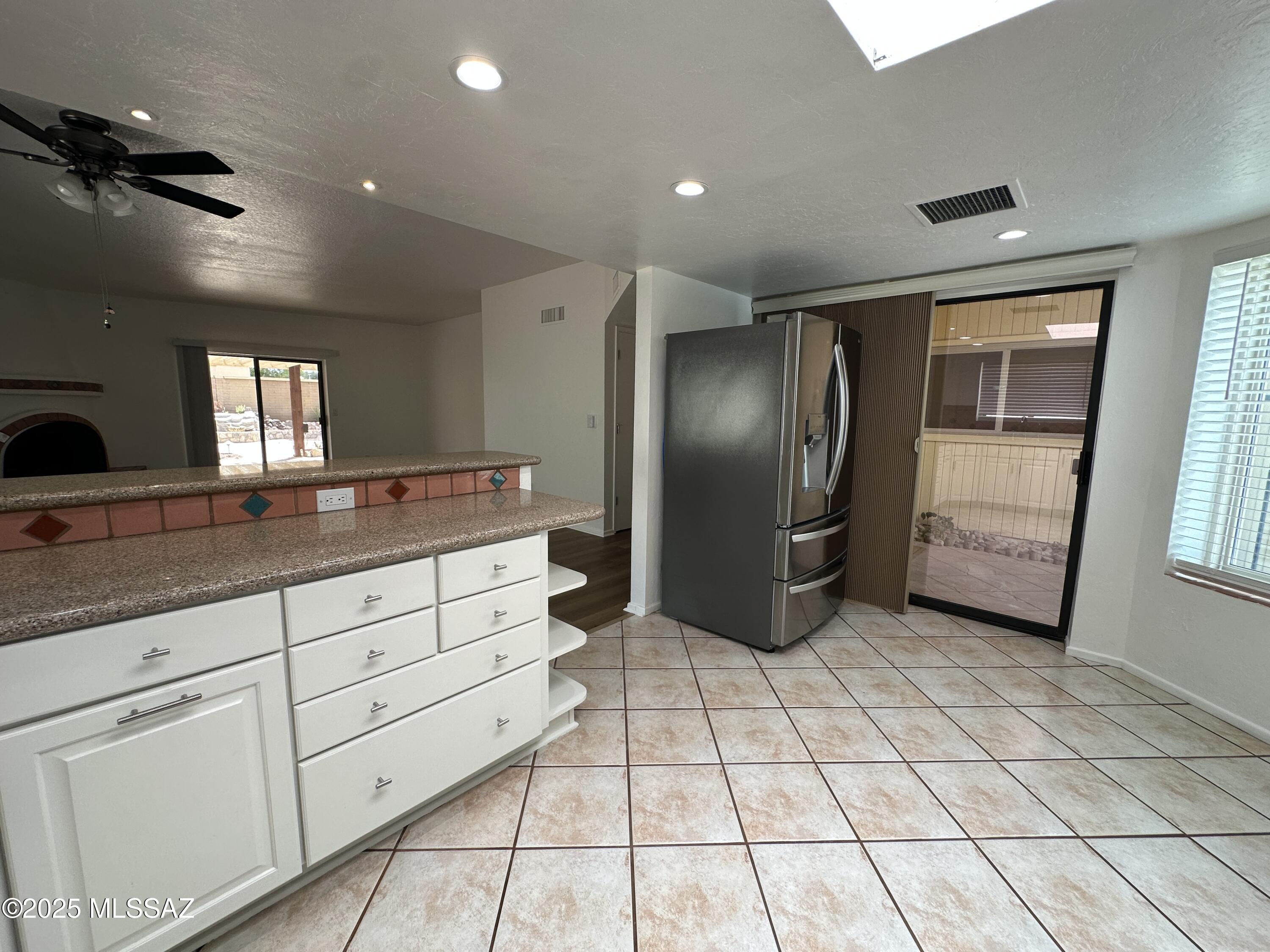 8920 E Seneca Street