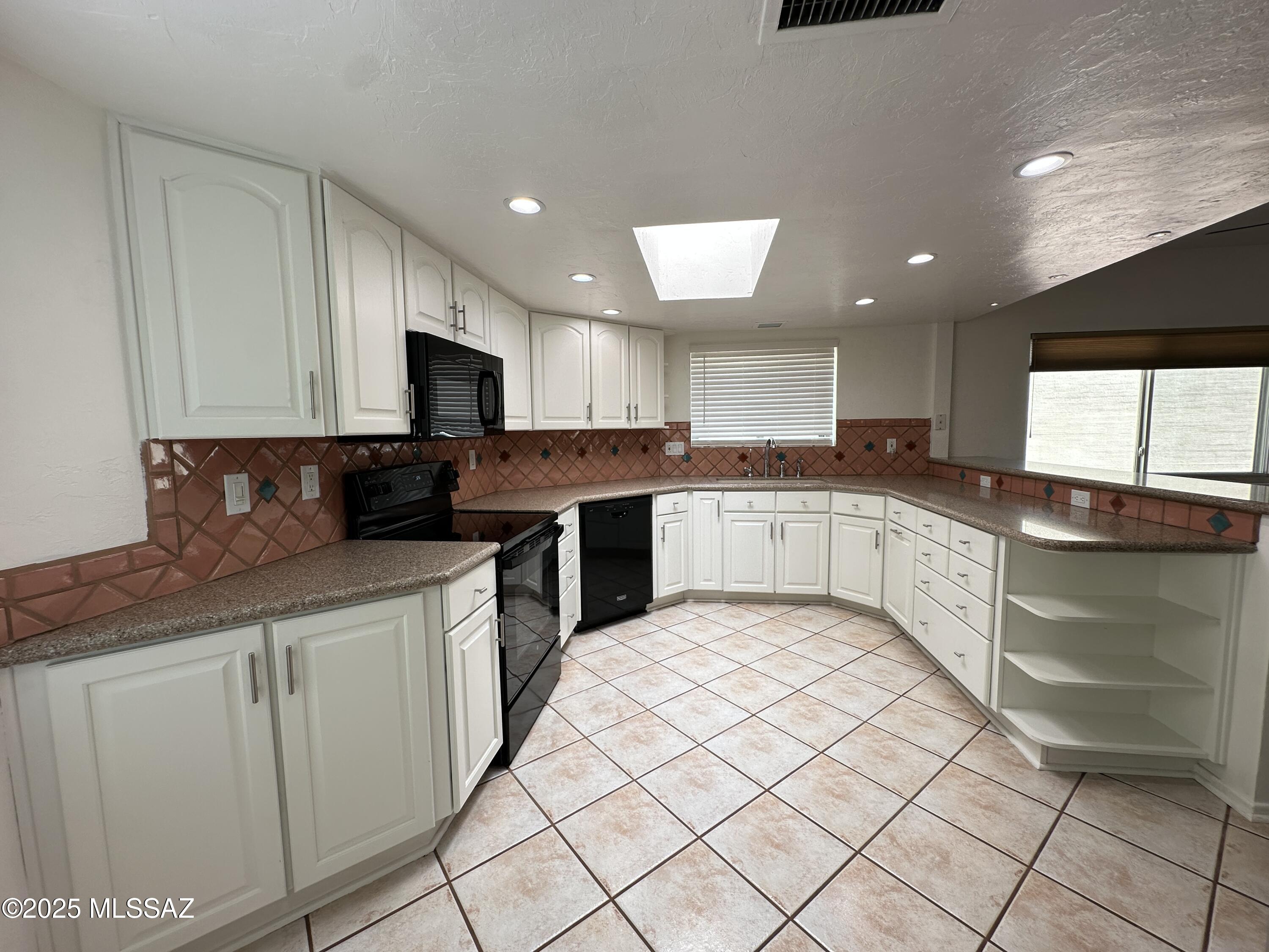 8920 E Seneca Street