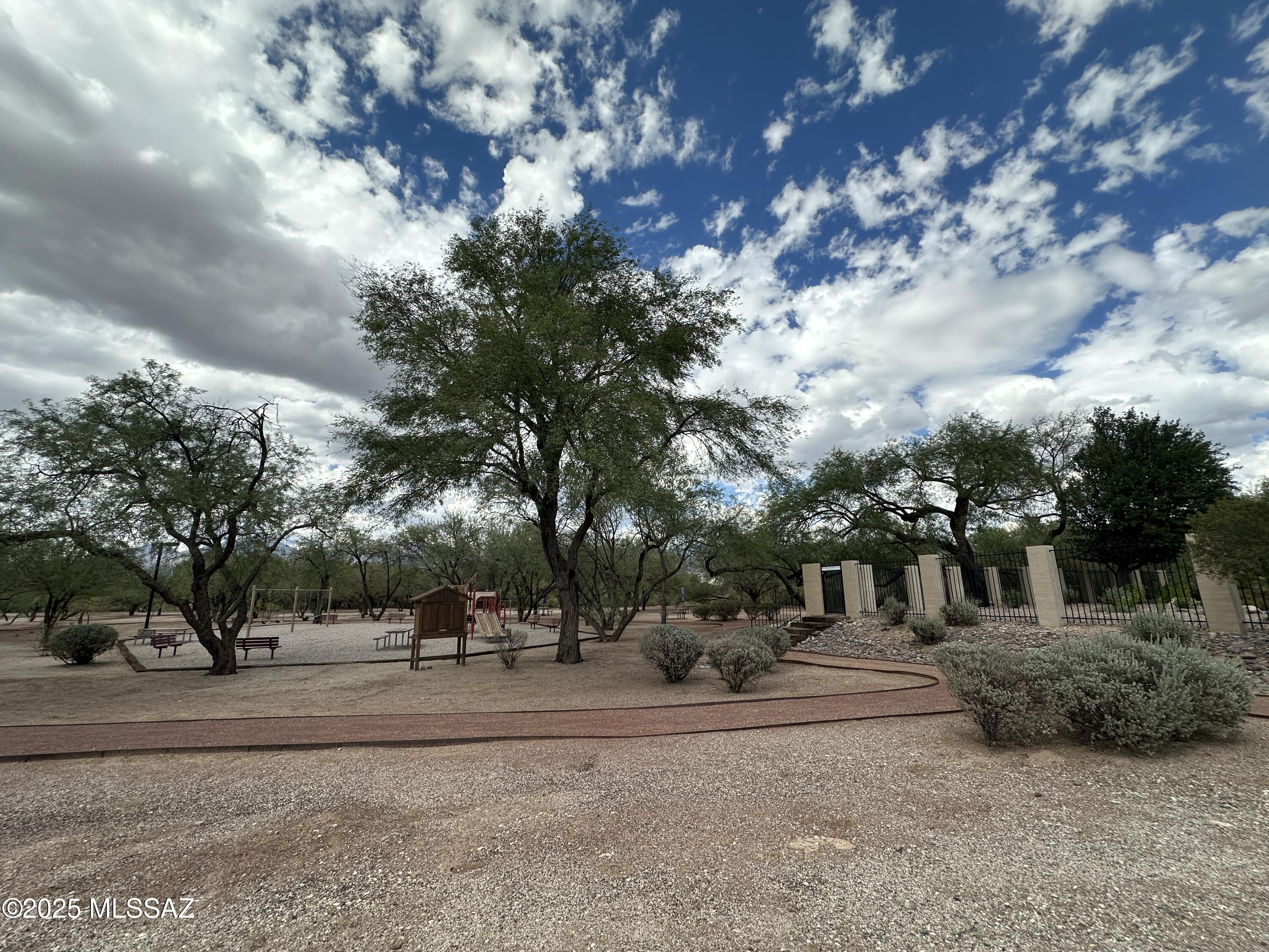 8920 E Seneca Street