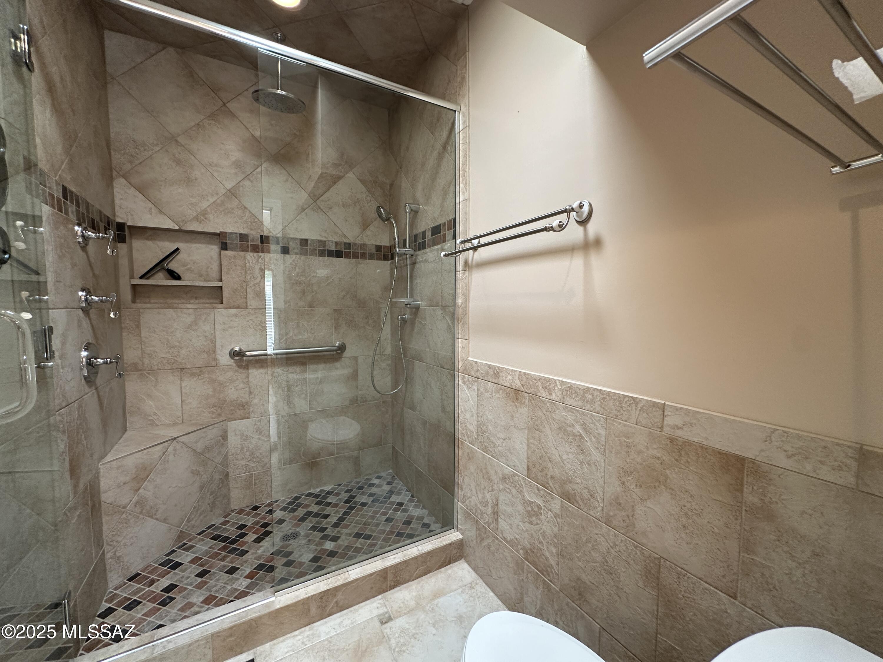 8920 E Seneca Street