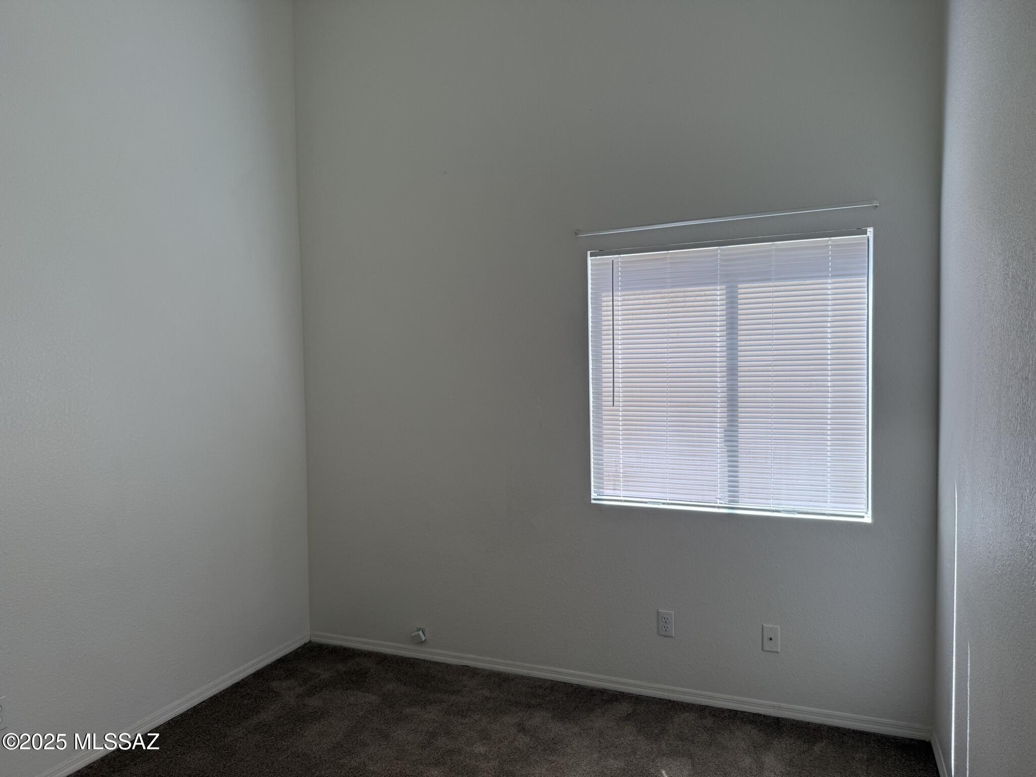 4420 W Rockwood Drive