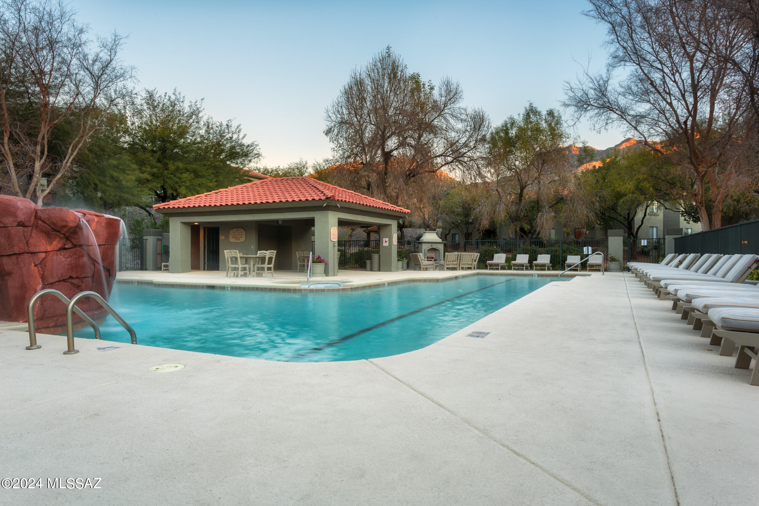 5751 N Kolb Road Unit: 11102