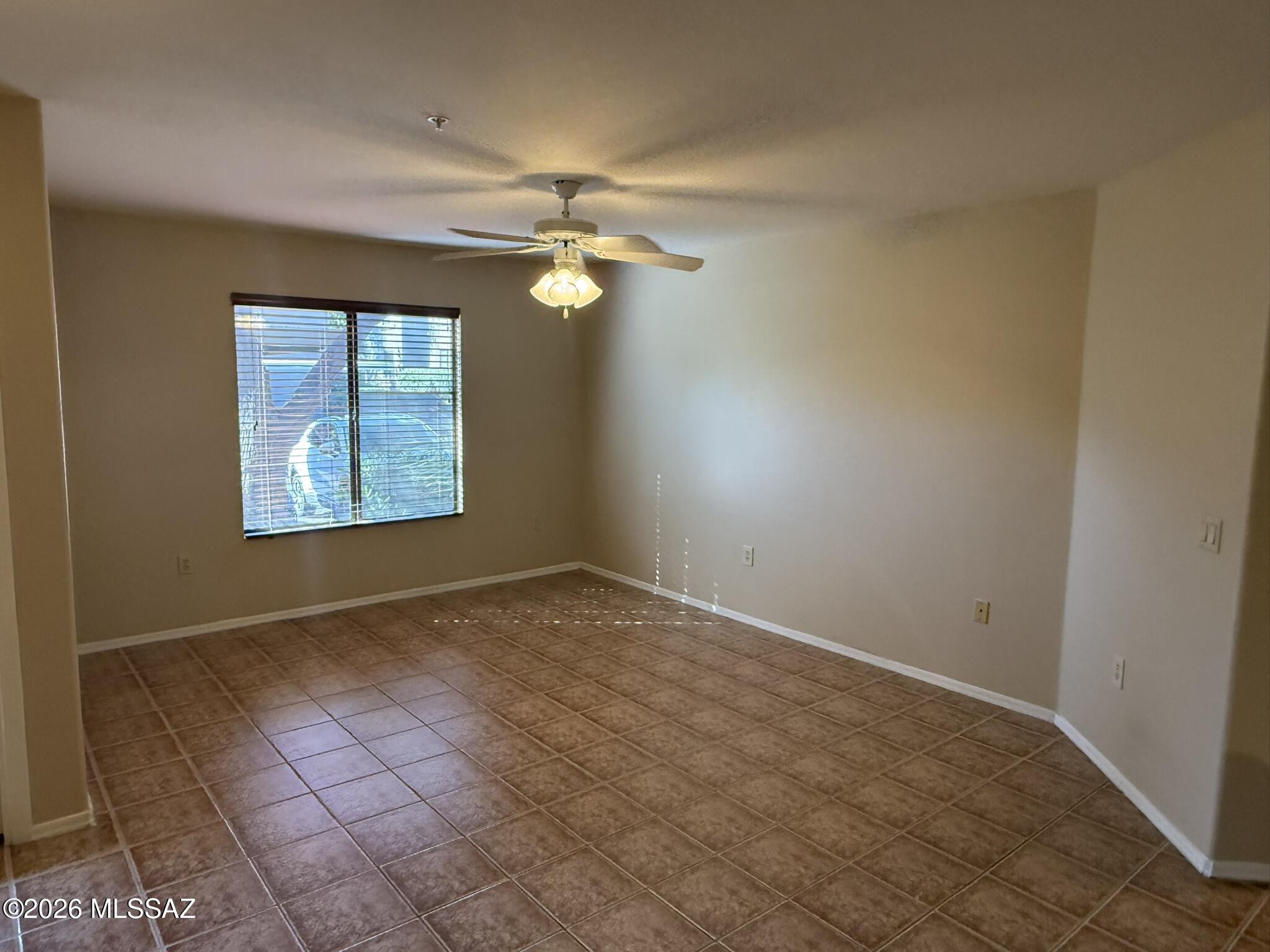 5751 N Kolb Road Unit: 11102