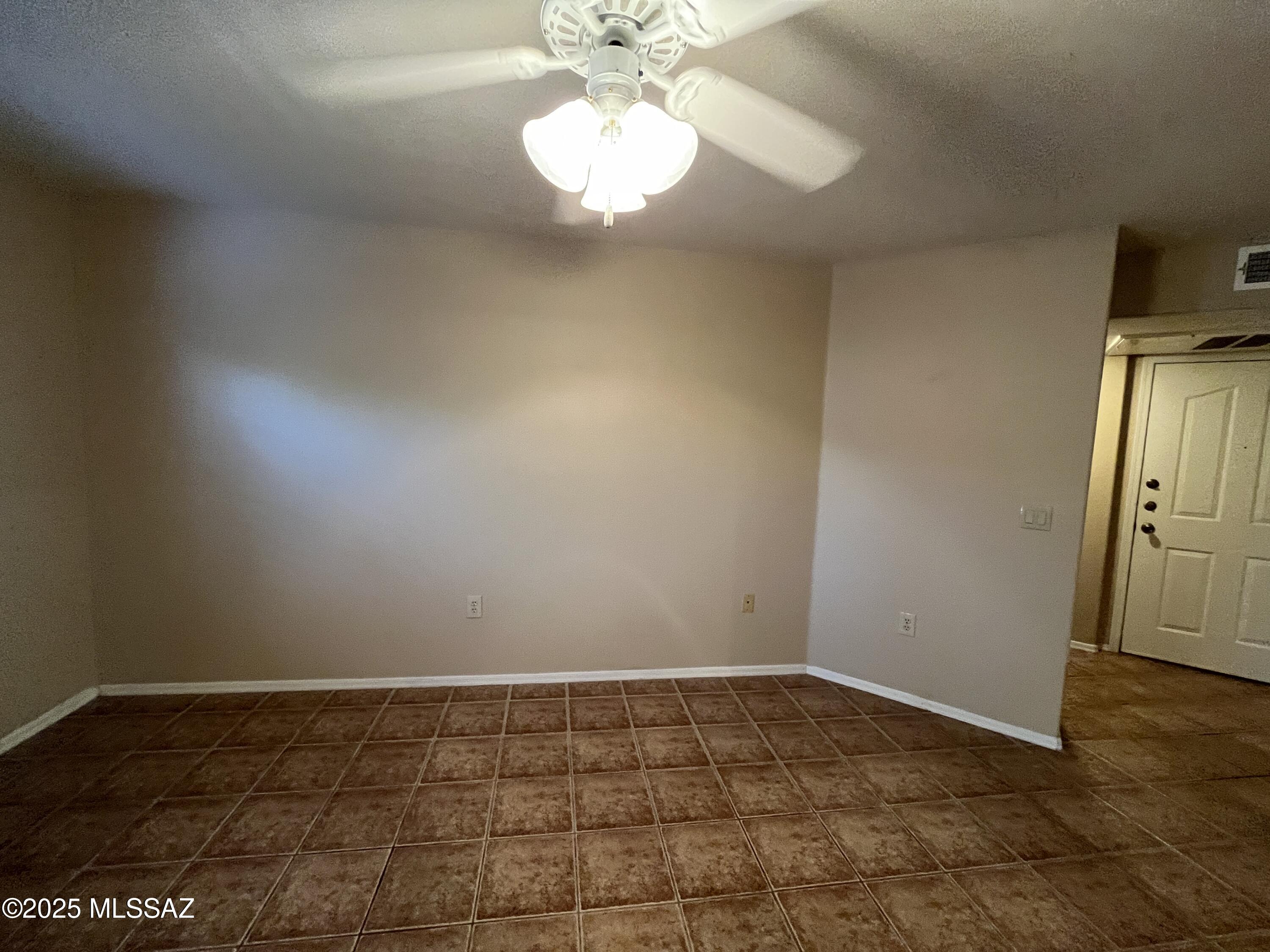 5751 N Kolb Road Unit: 11102