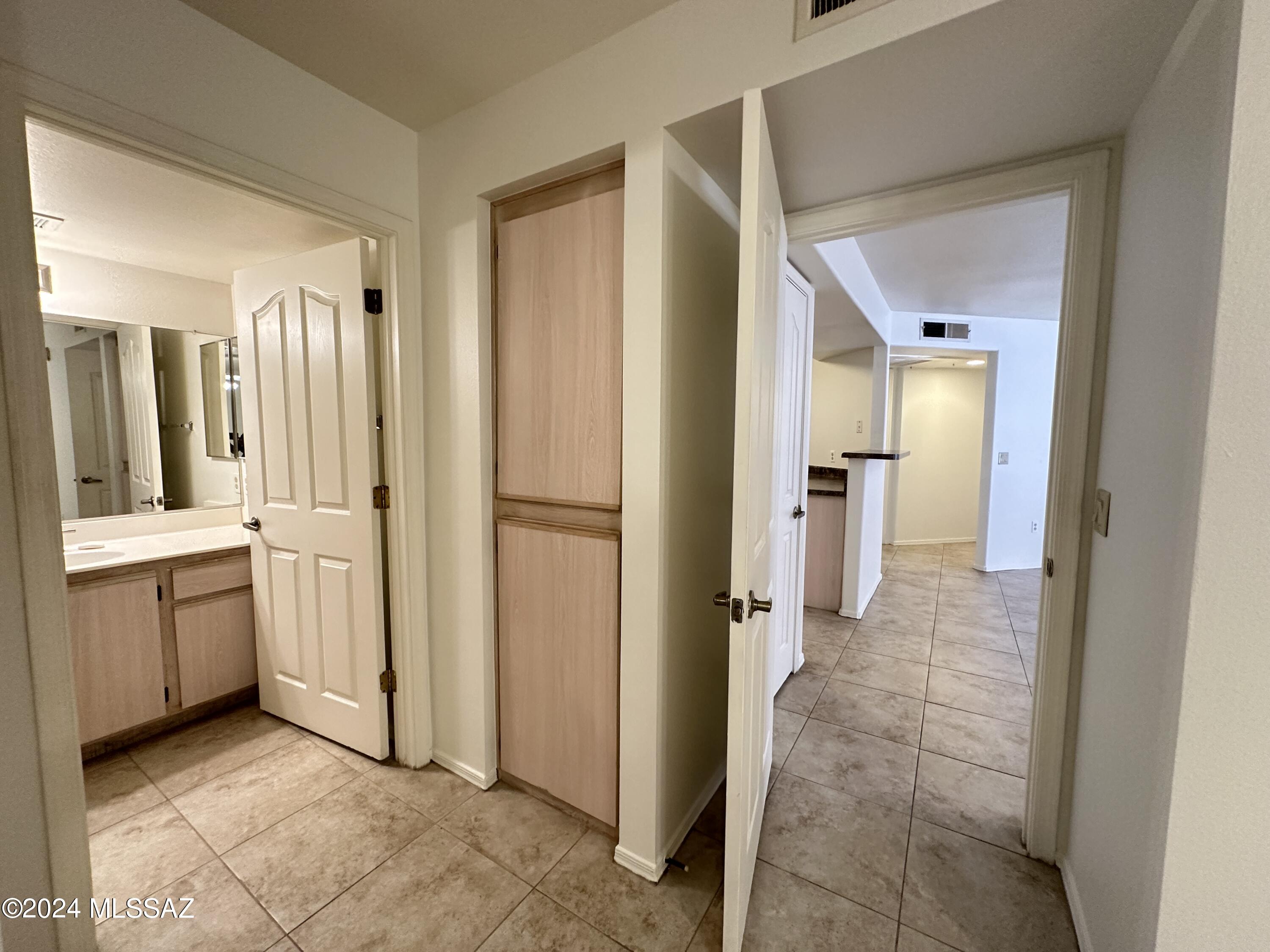 5751 N Kolb Road Unit: 17103
