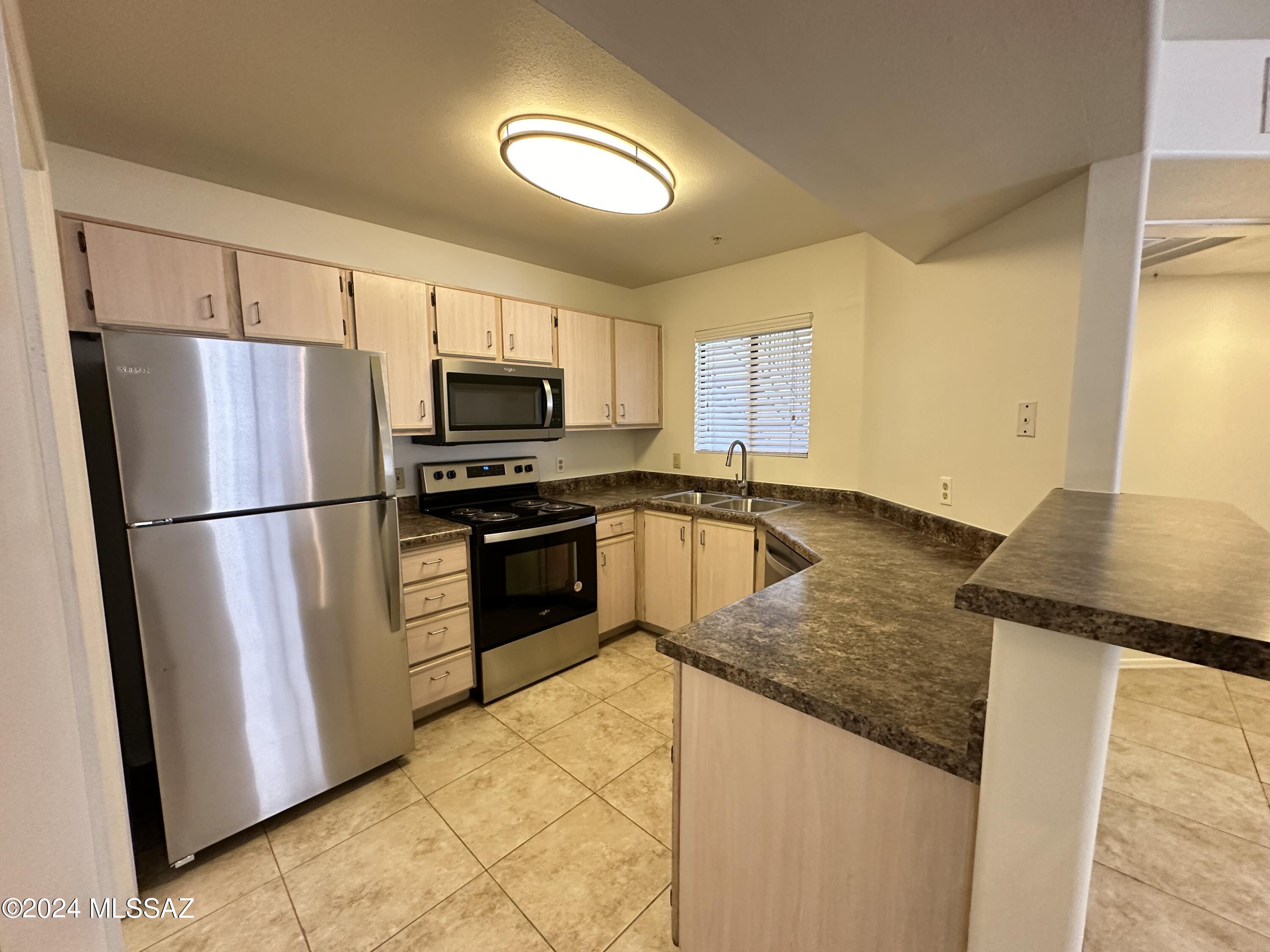5751 N Kolb Road Unit: 17103