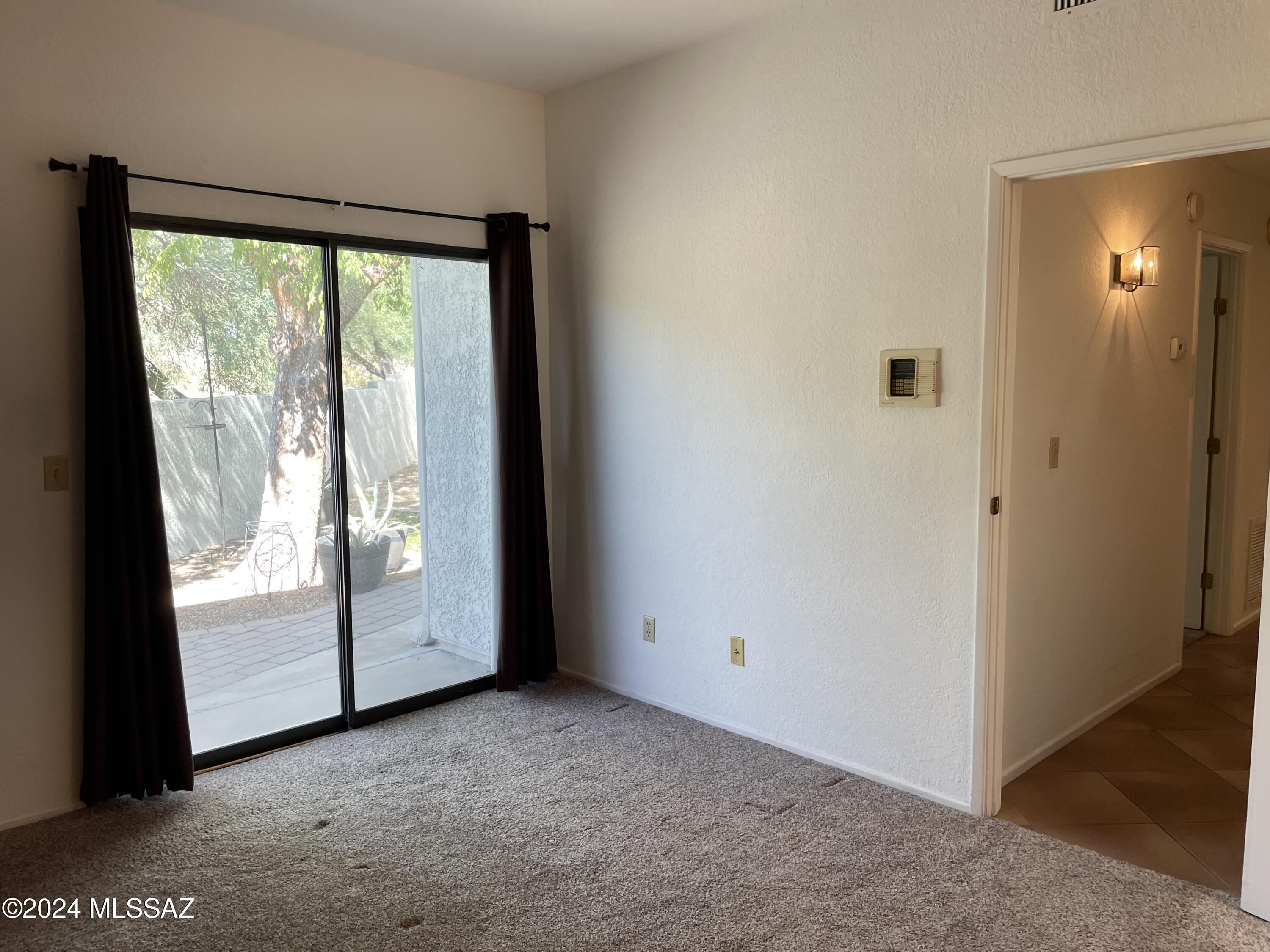 5573 N Crystal Mist Place