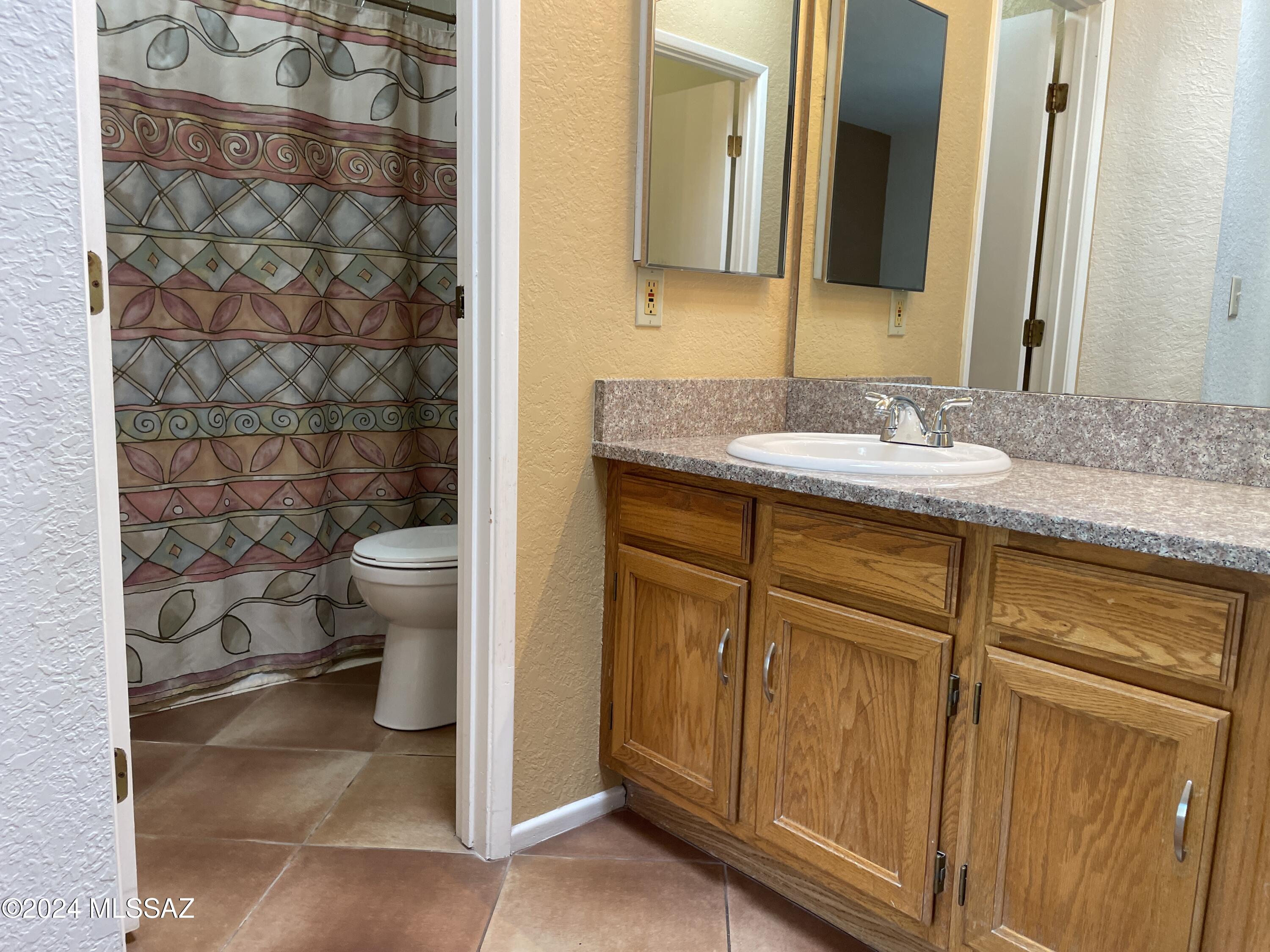 5573 N Crystal Mist Place