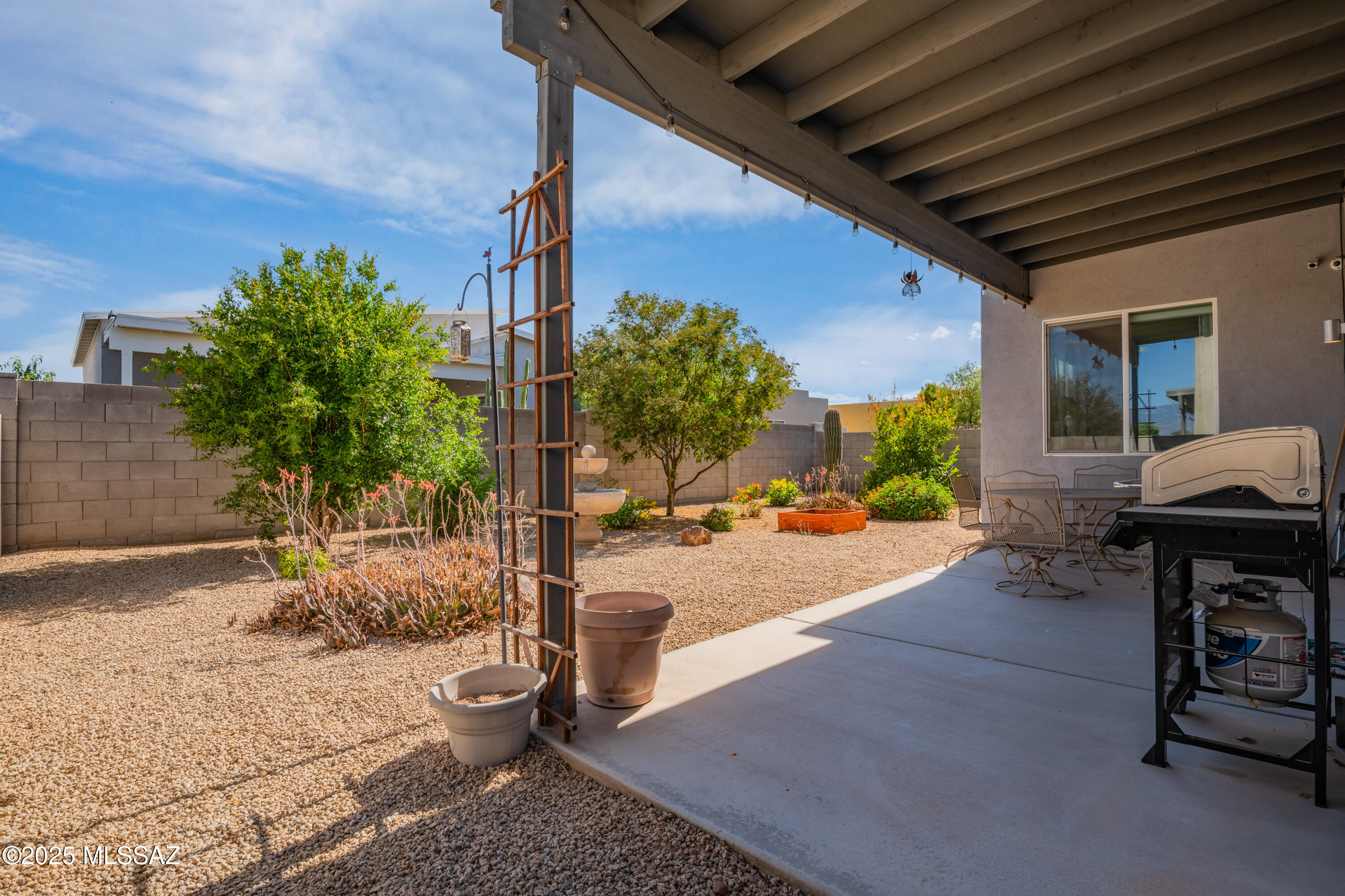 7526 E Chalkboard Court