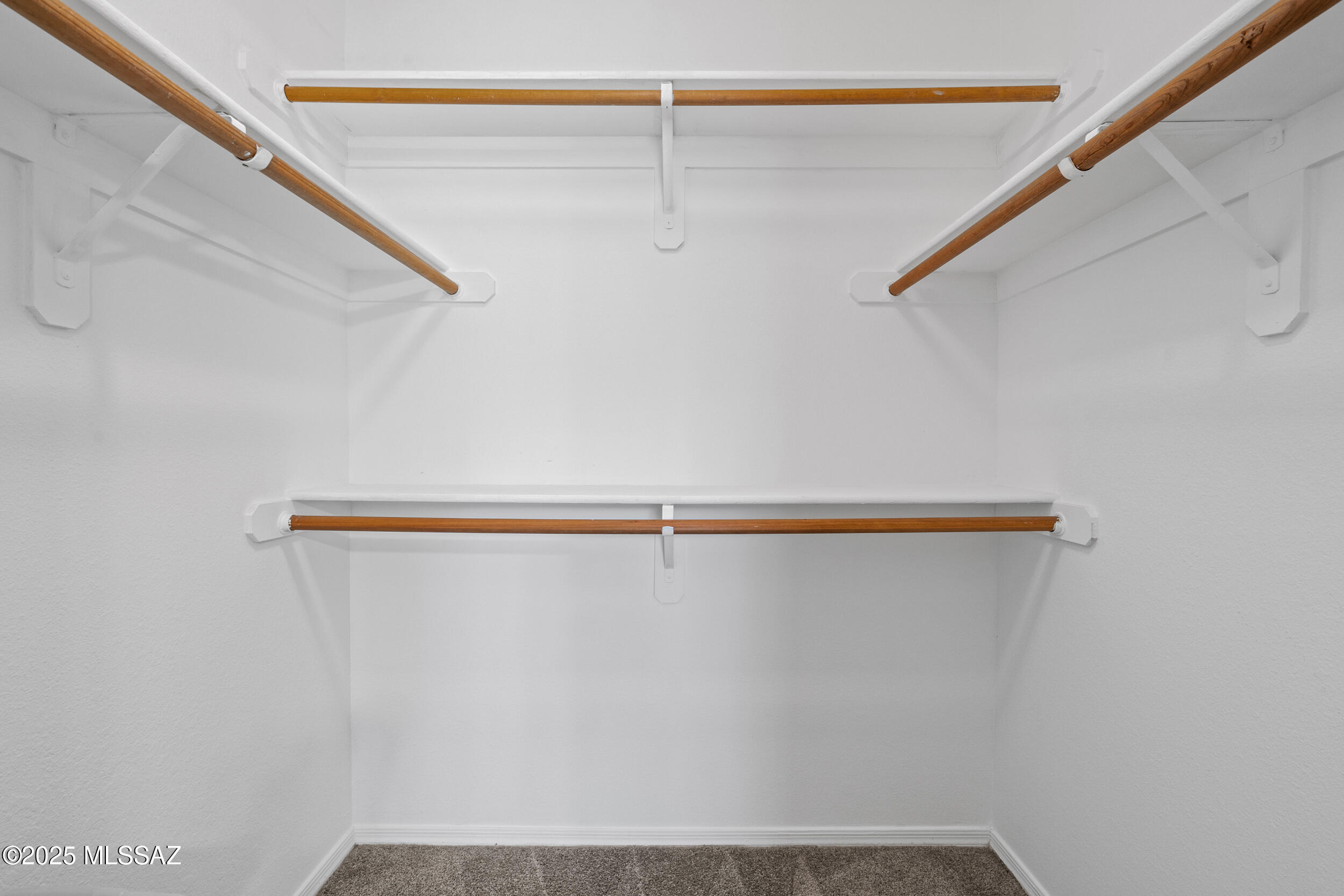 5751 N Kolb Road 5204