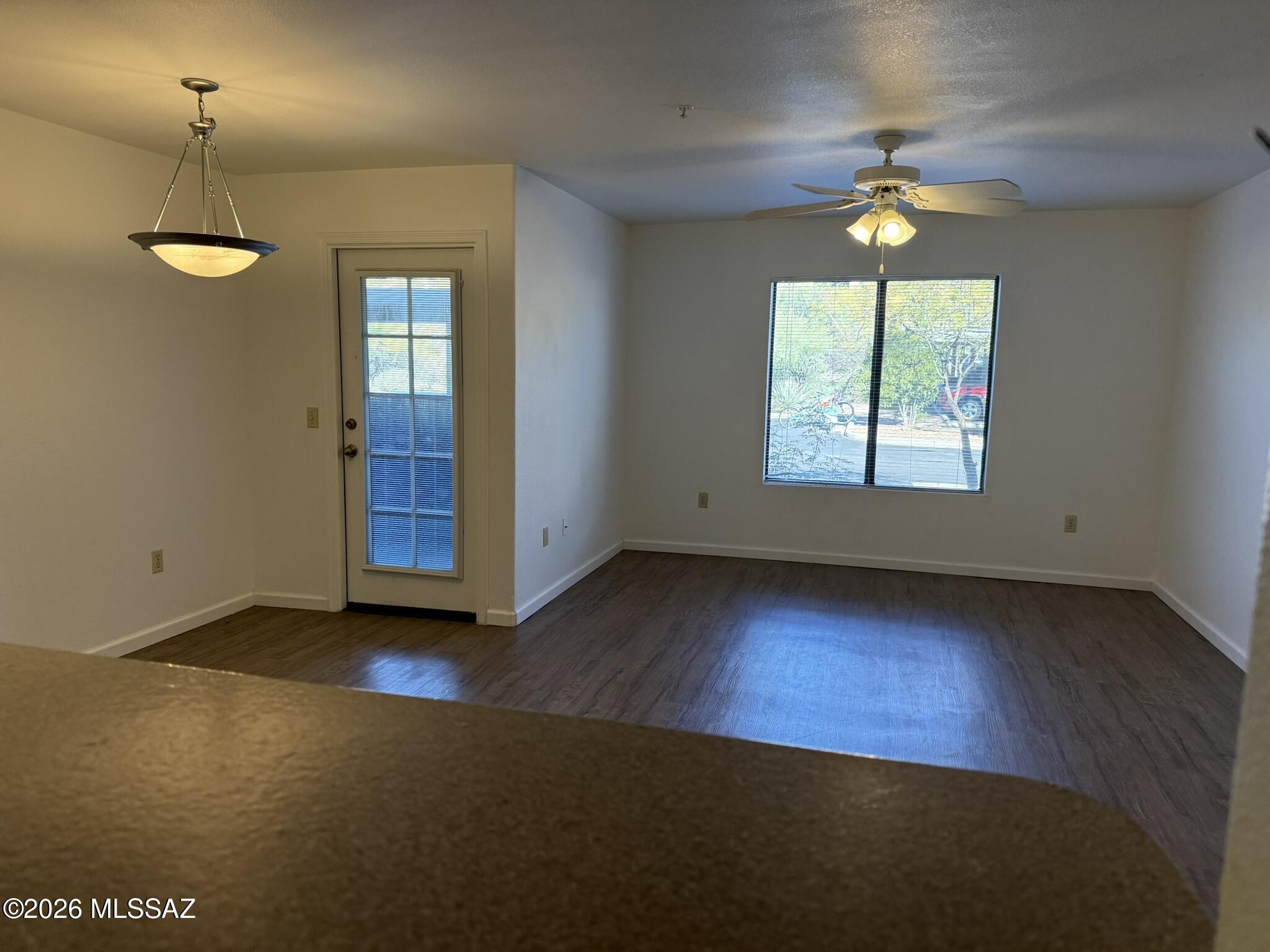 5751 N Kolb Road 22104