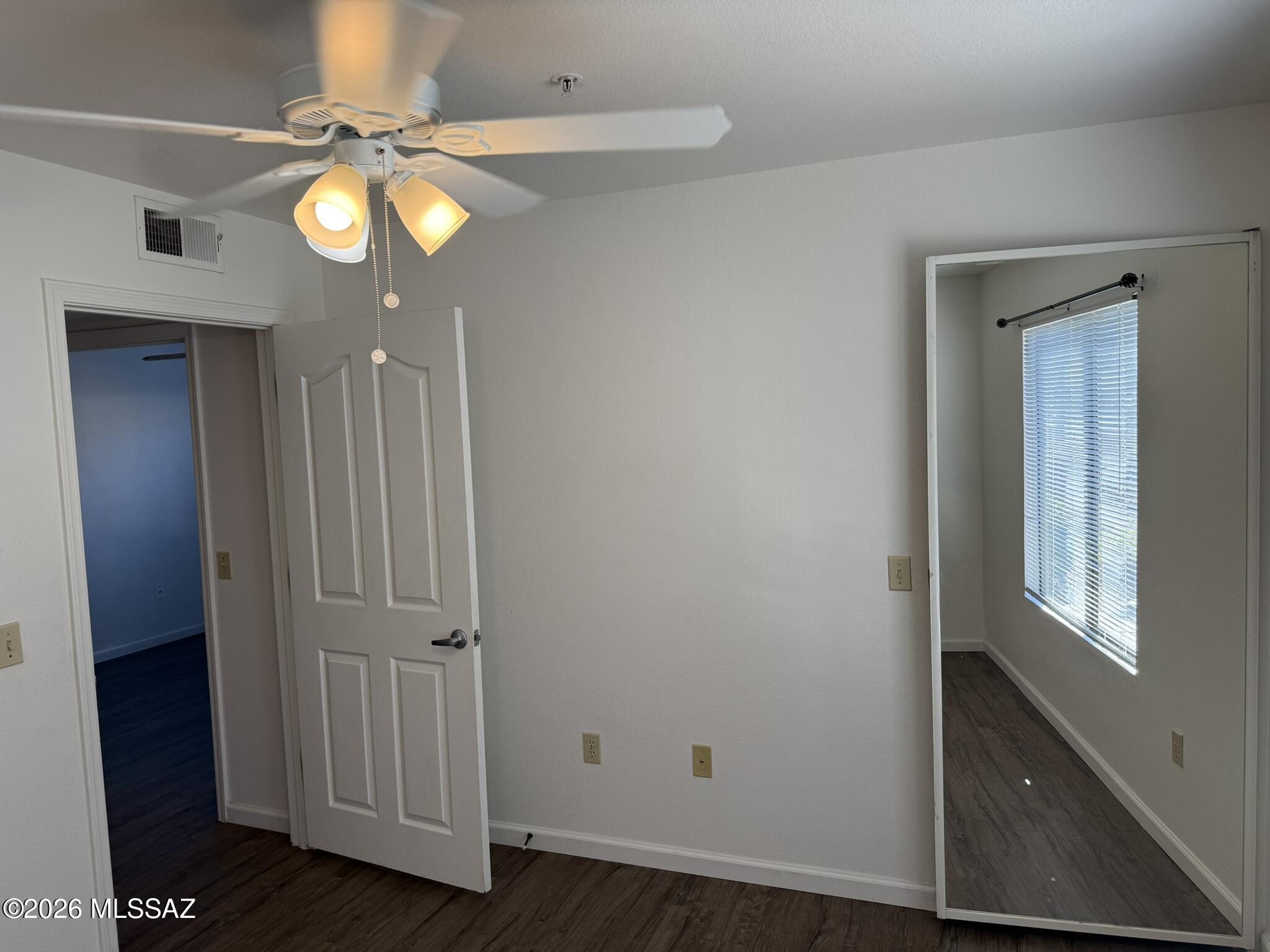 5751 N Kolb Road 22104