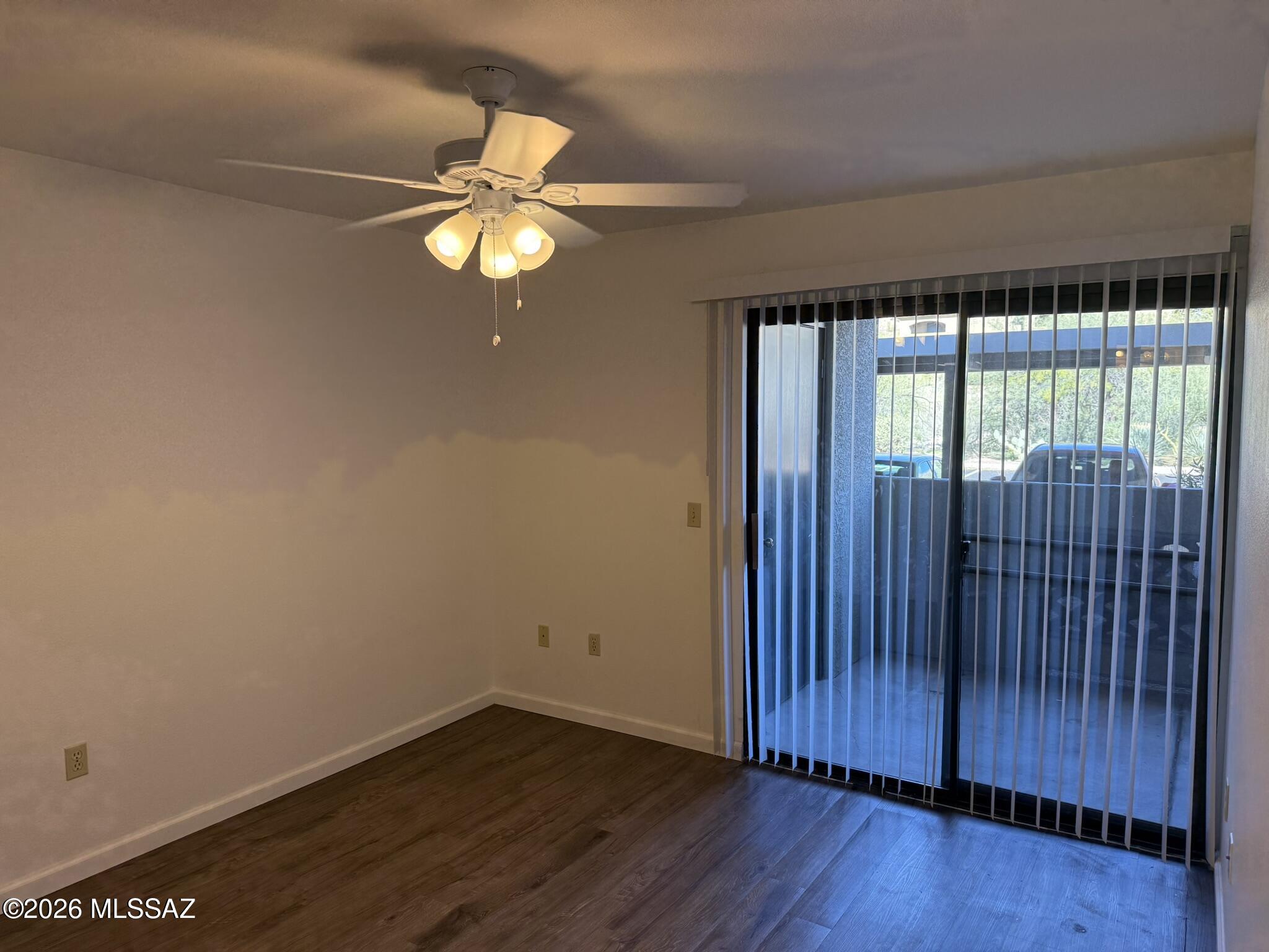 5751 N Kolb Road 22104