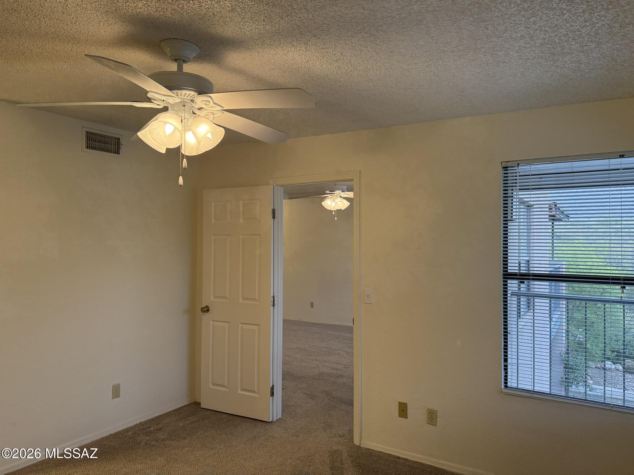 5800 N Kolb Road 6232