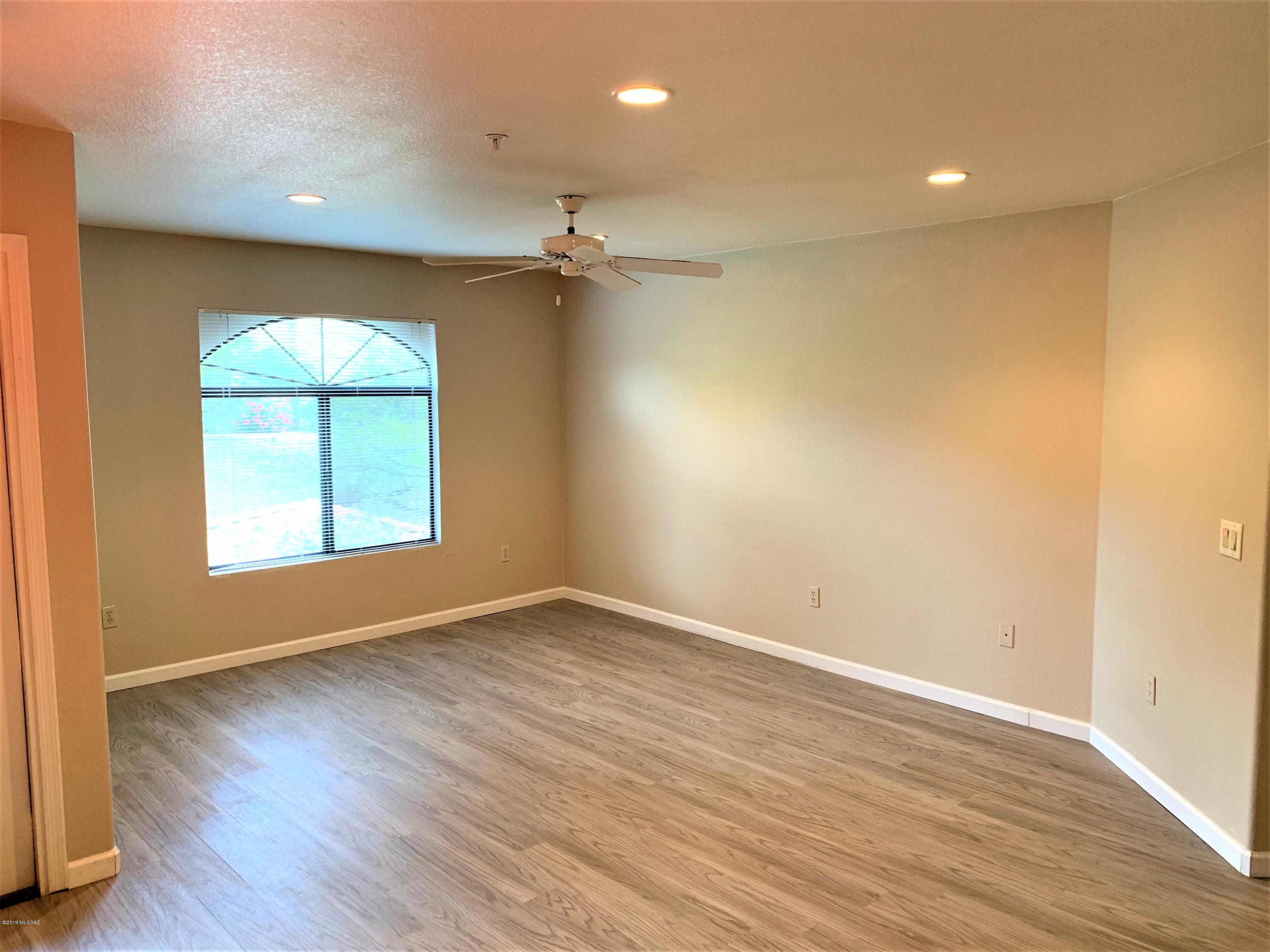 5751 N Kolb Road 28202