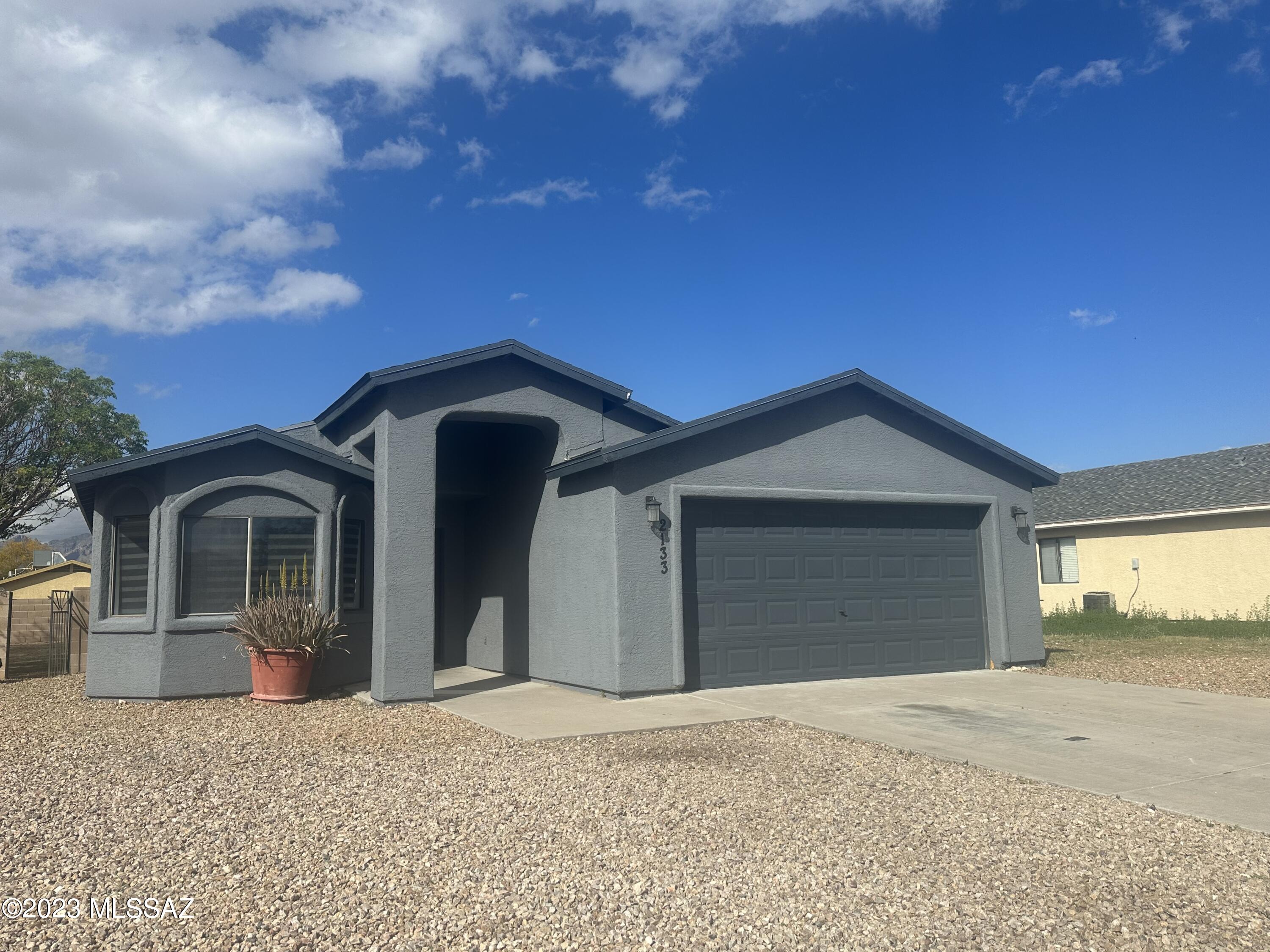 2133 E Vera Cruz Vista