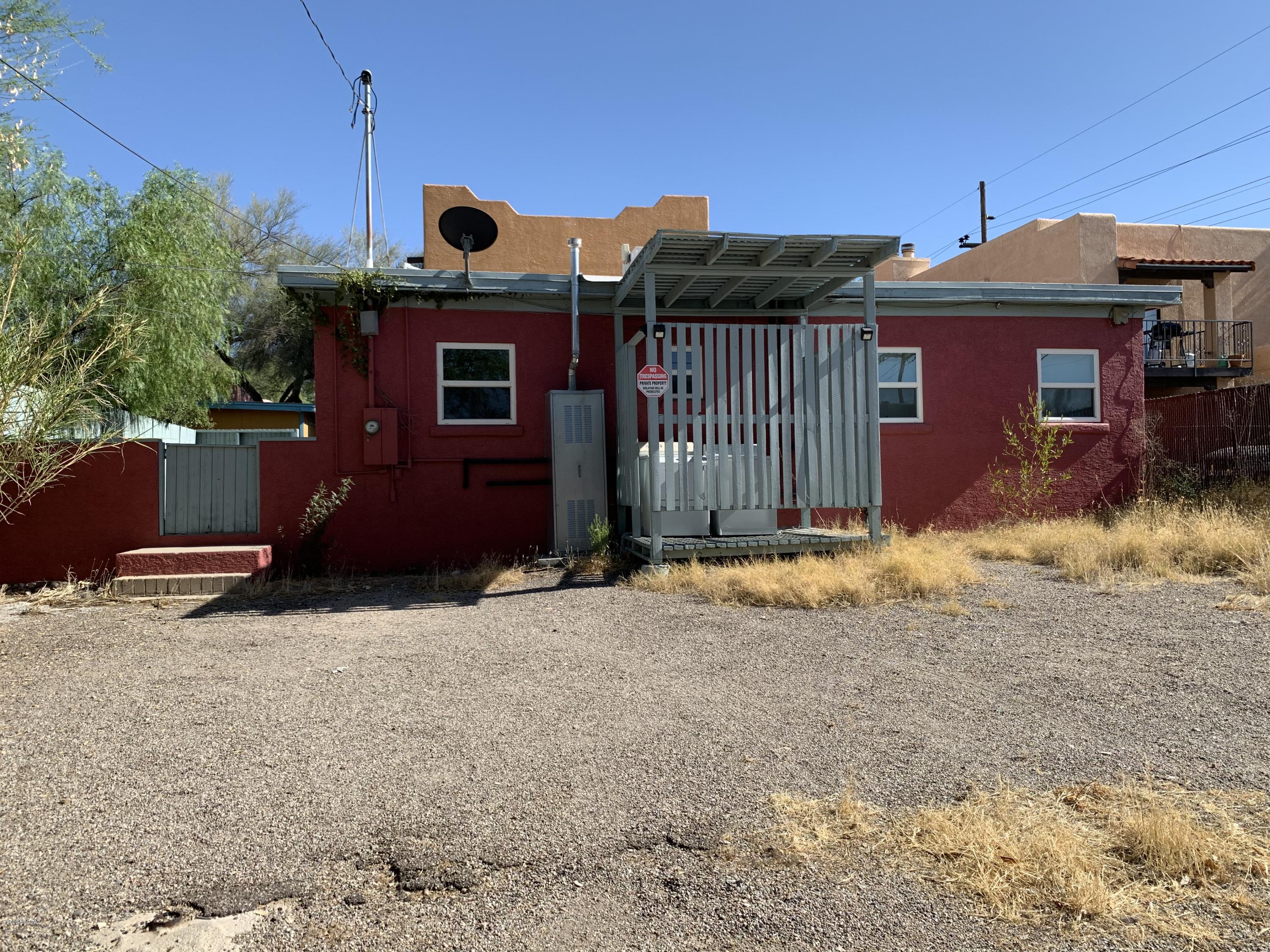 1005 E Water Street 2