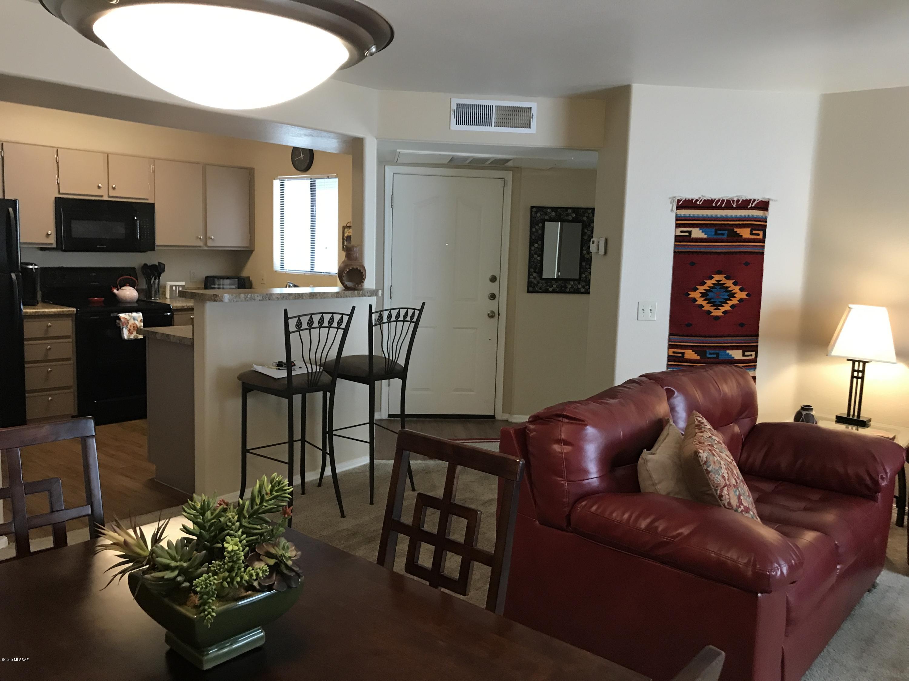 5751 N Kolb Road 34201