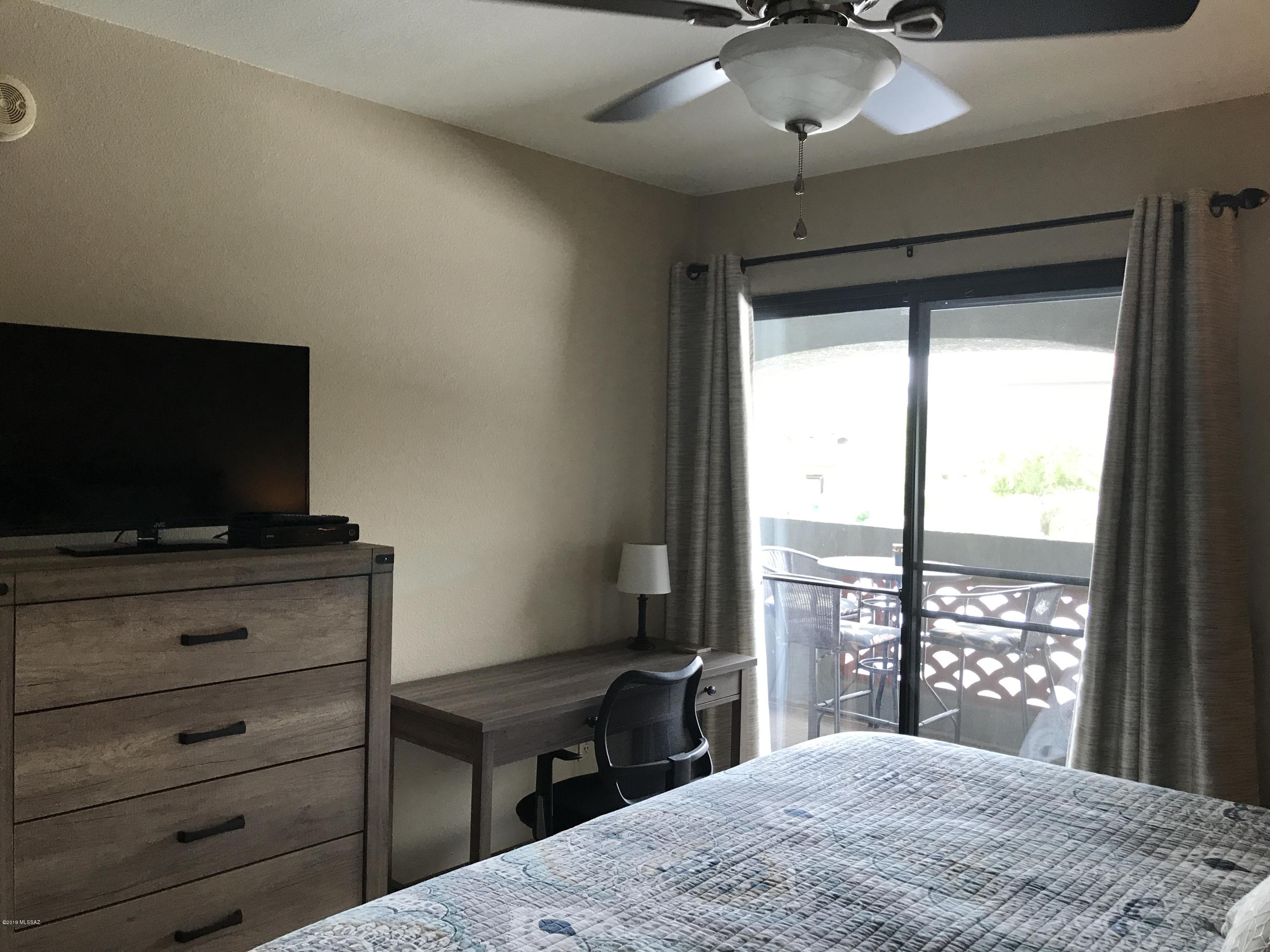 5751 N Kolb Road 34201