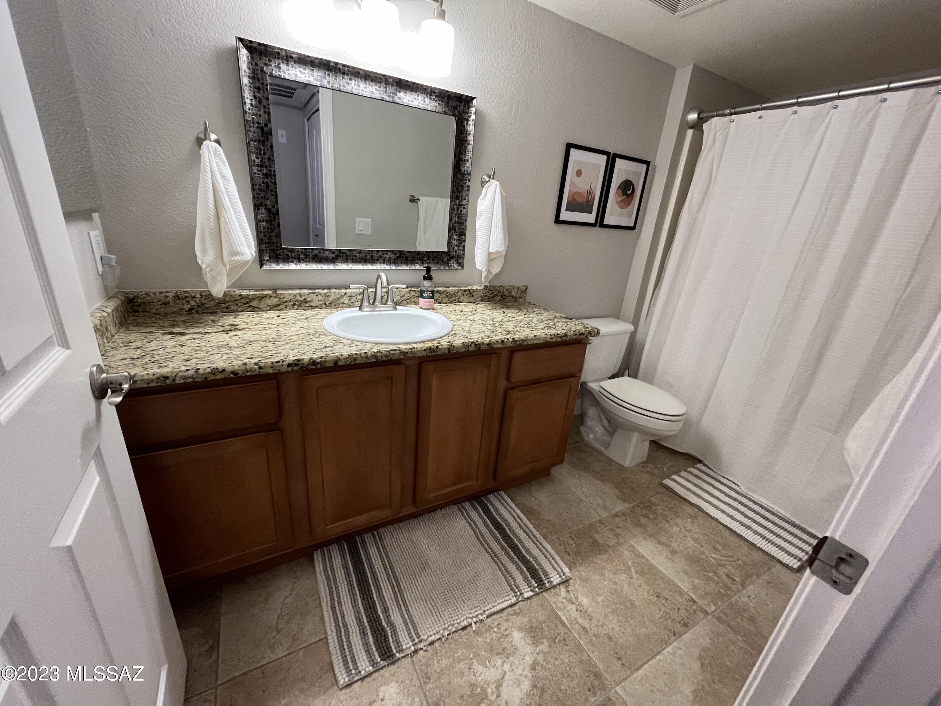 5751 N KOLB Road 40103