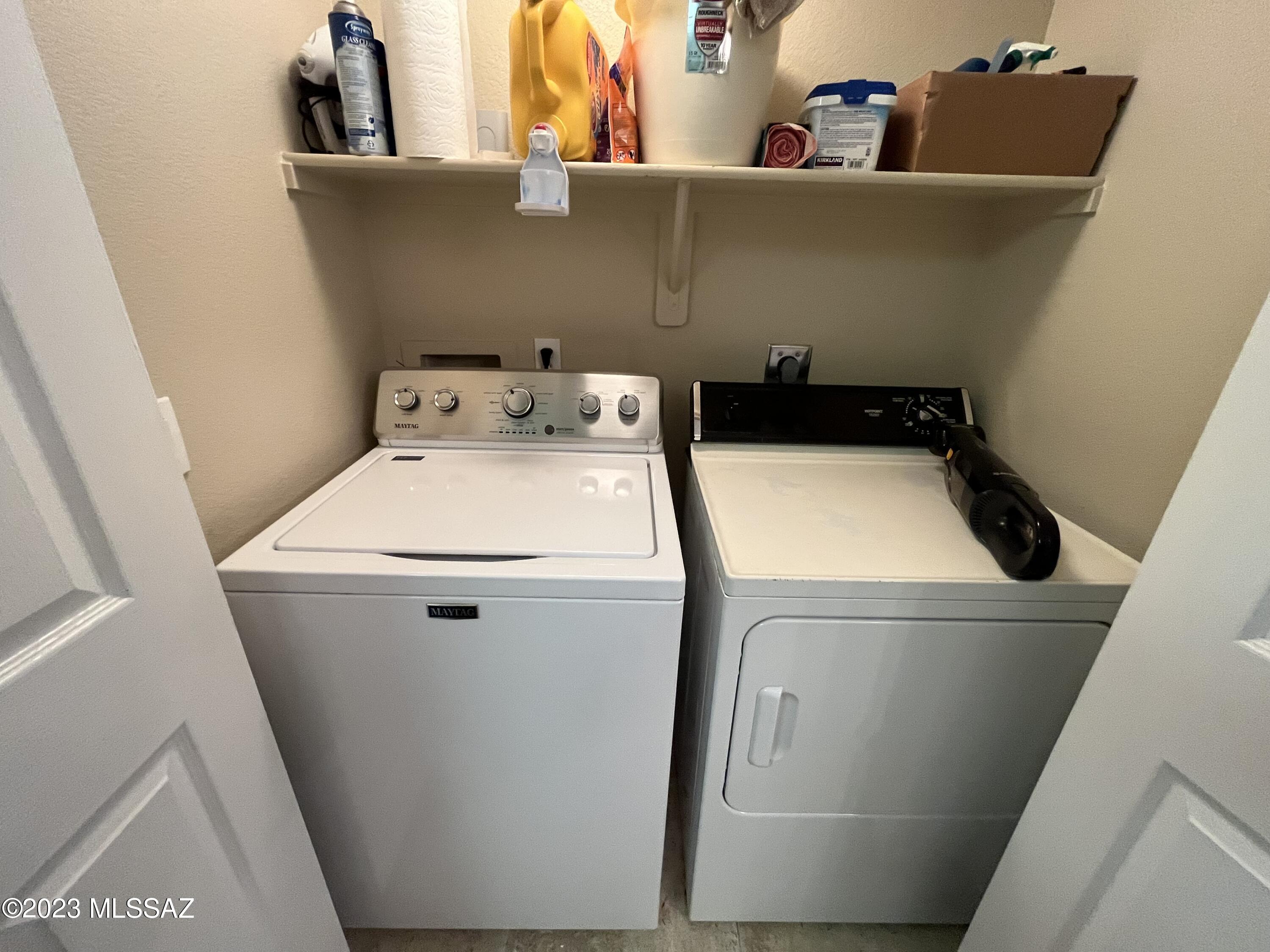 5751 N KOLB Road 40103