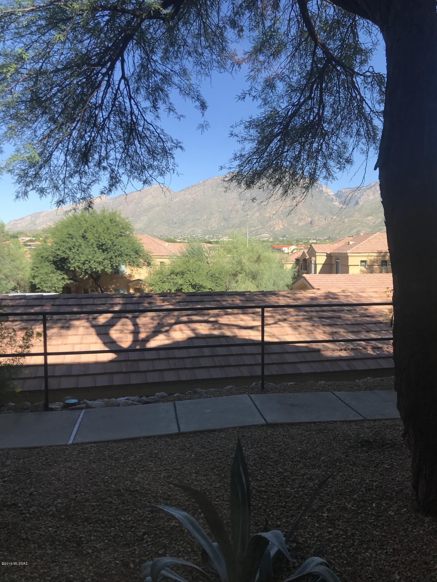 7050 E Sunrise Drive 12103