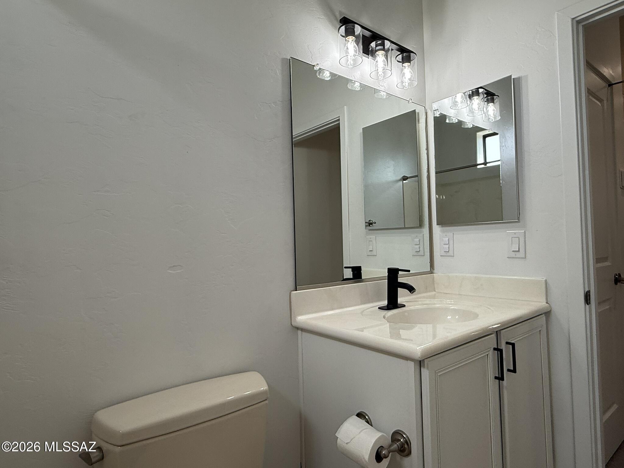 2028 E River Road 203