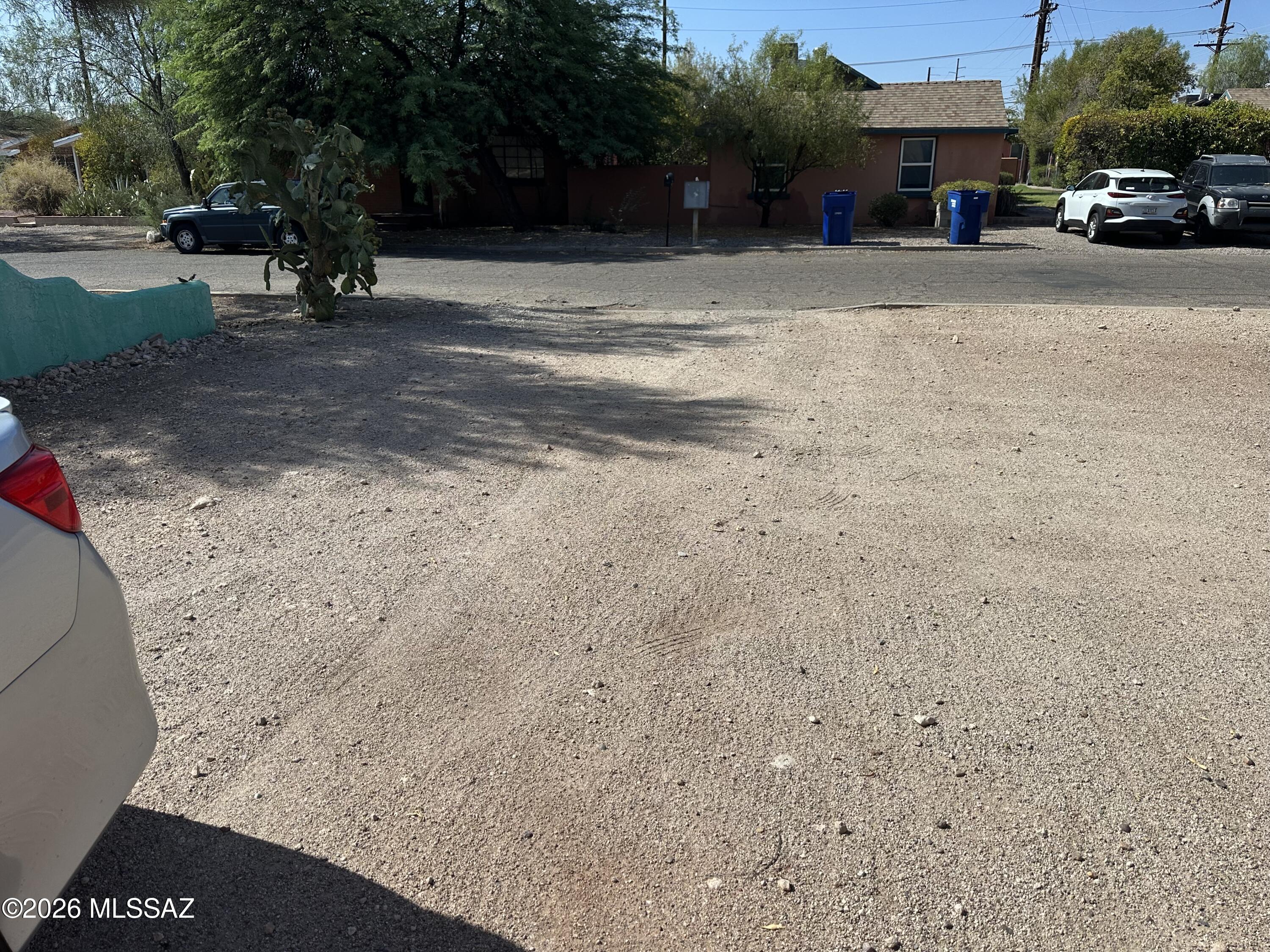 1005 E Water Street 1