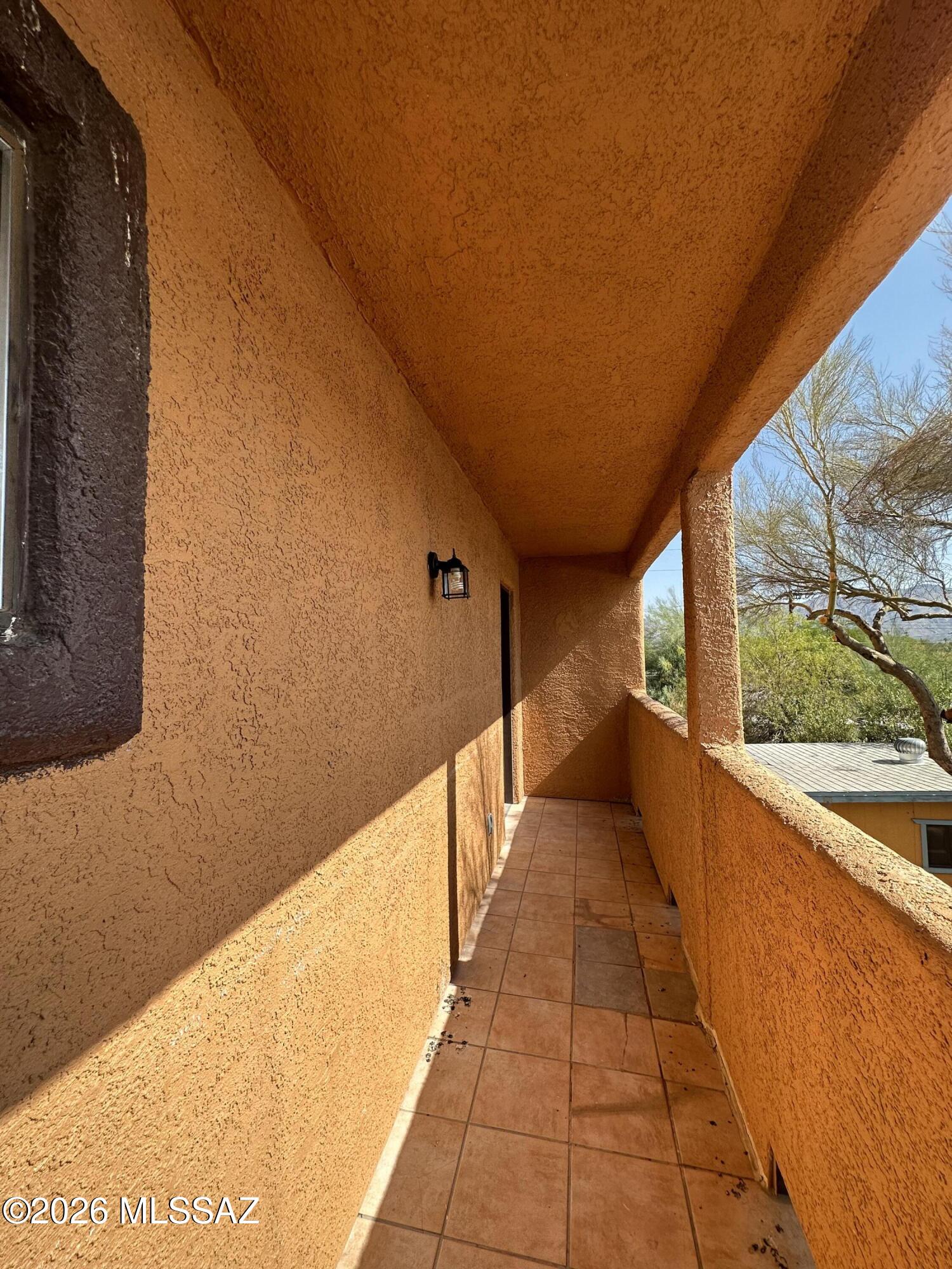 1005 E Water Street 1