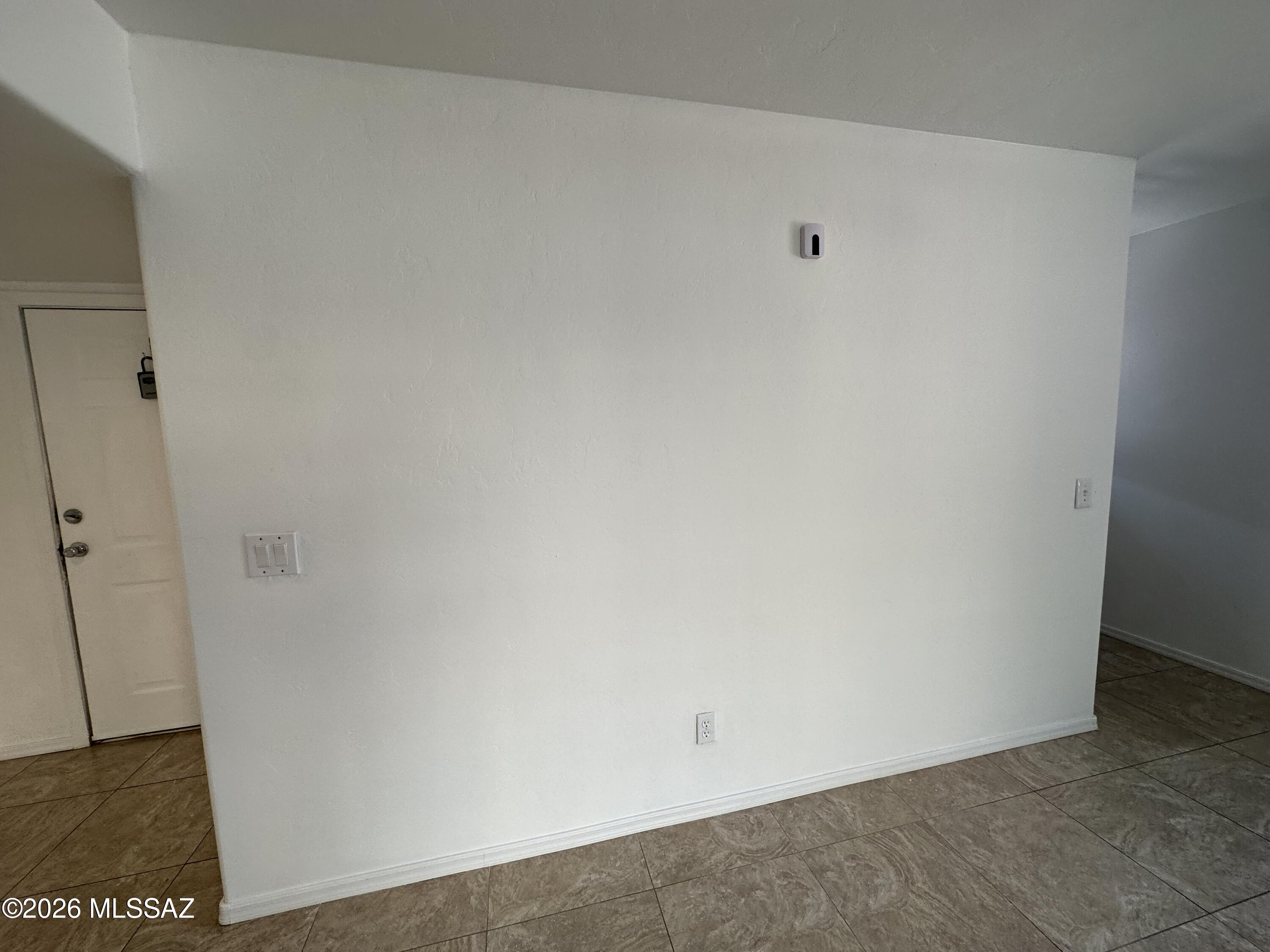 1005 E Water Street 1