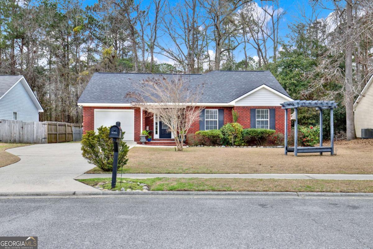 120 Four Oaks Court