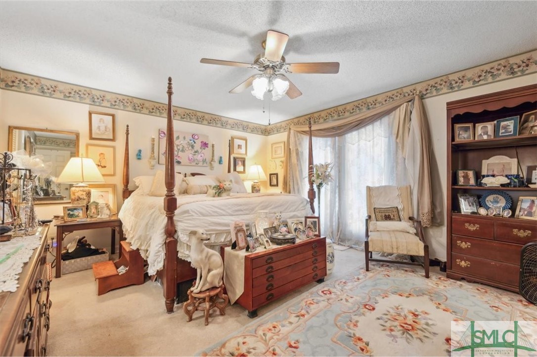 200 E Point Drive