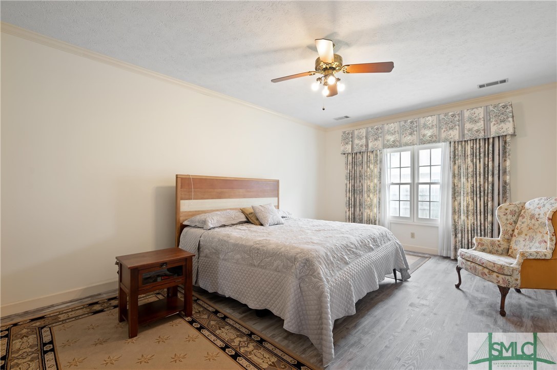 22 Wild Oak Road