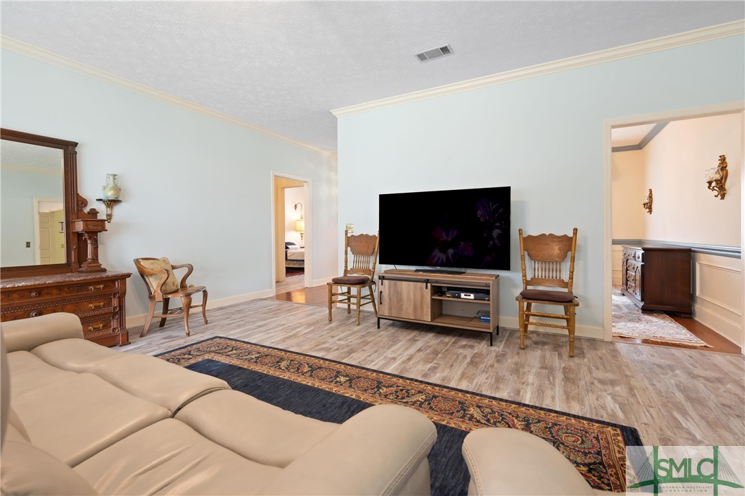 22 Wild Oak Road
