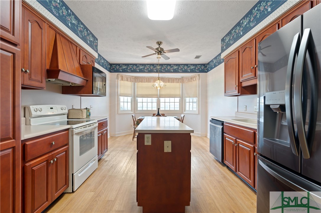 22 Wild Oak Road