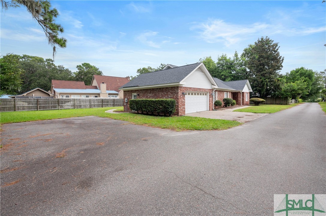 22 Wild Oak Road