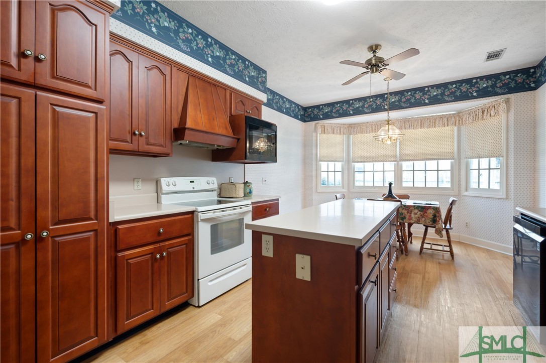 22 Wild Oak Road