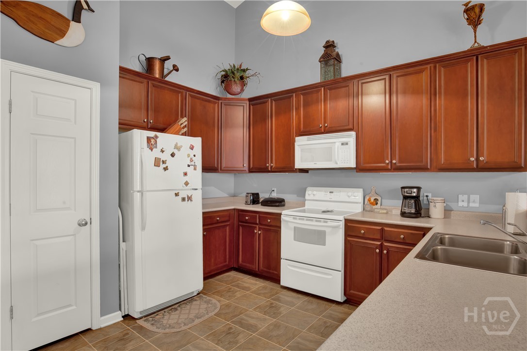 63 Stonelake Circle