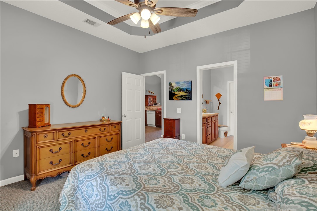 63 Stonelake Circle
