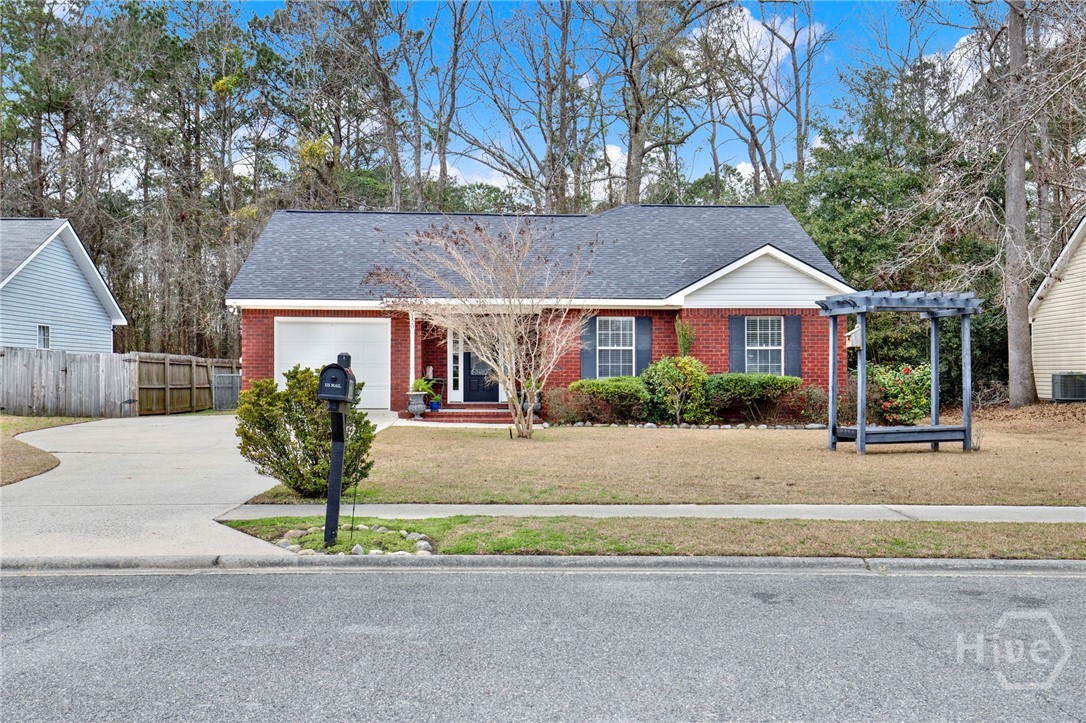 120 Four Oaks Court