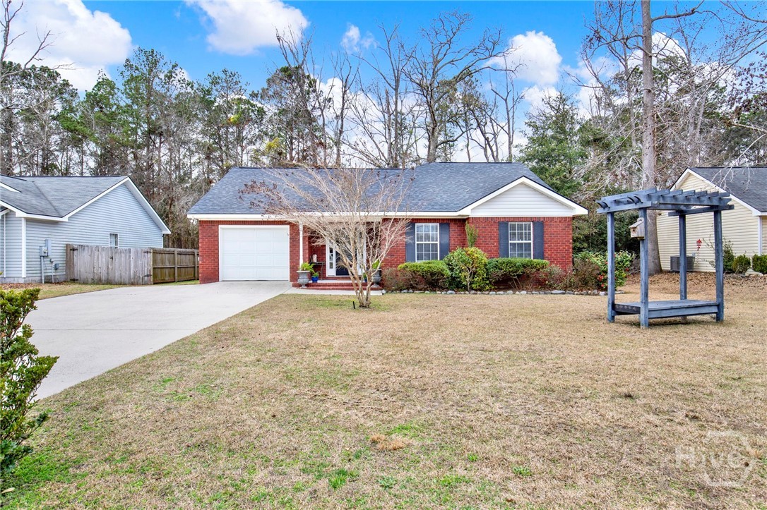 120 Four Oaks Court