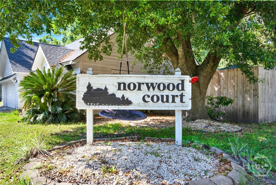 11 Norwood Court